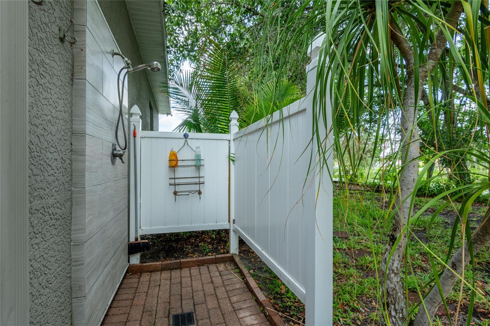 SILVER LAKES - Residential