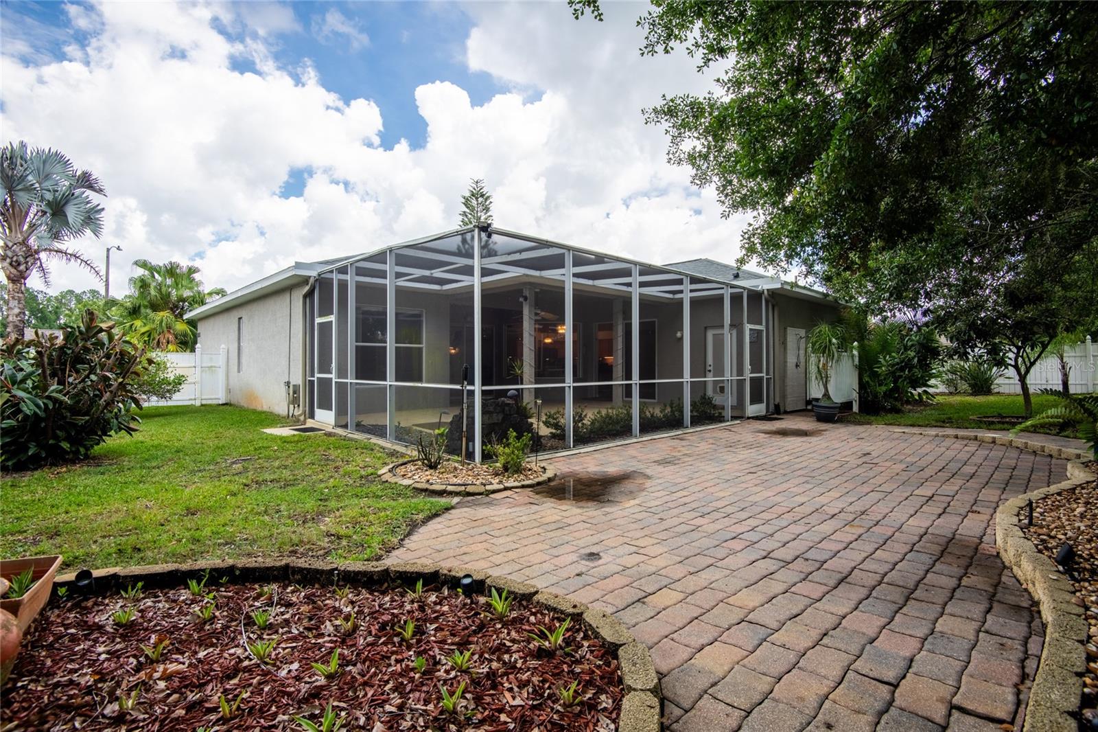 SILVER LAKES - Residential