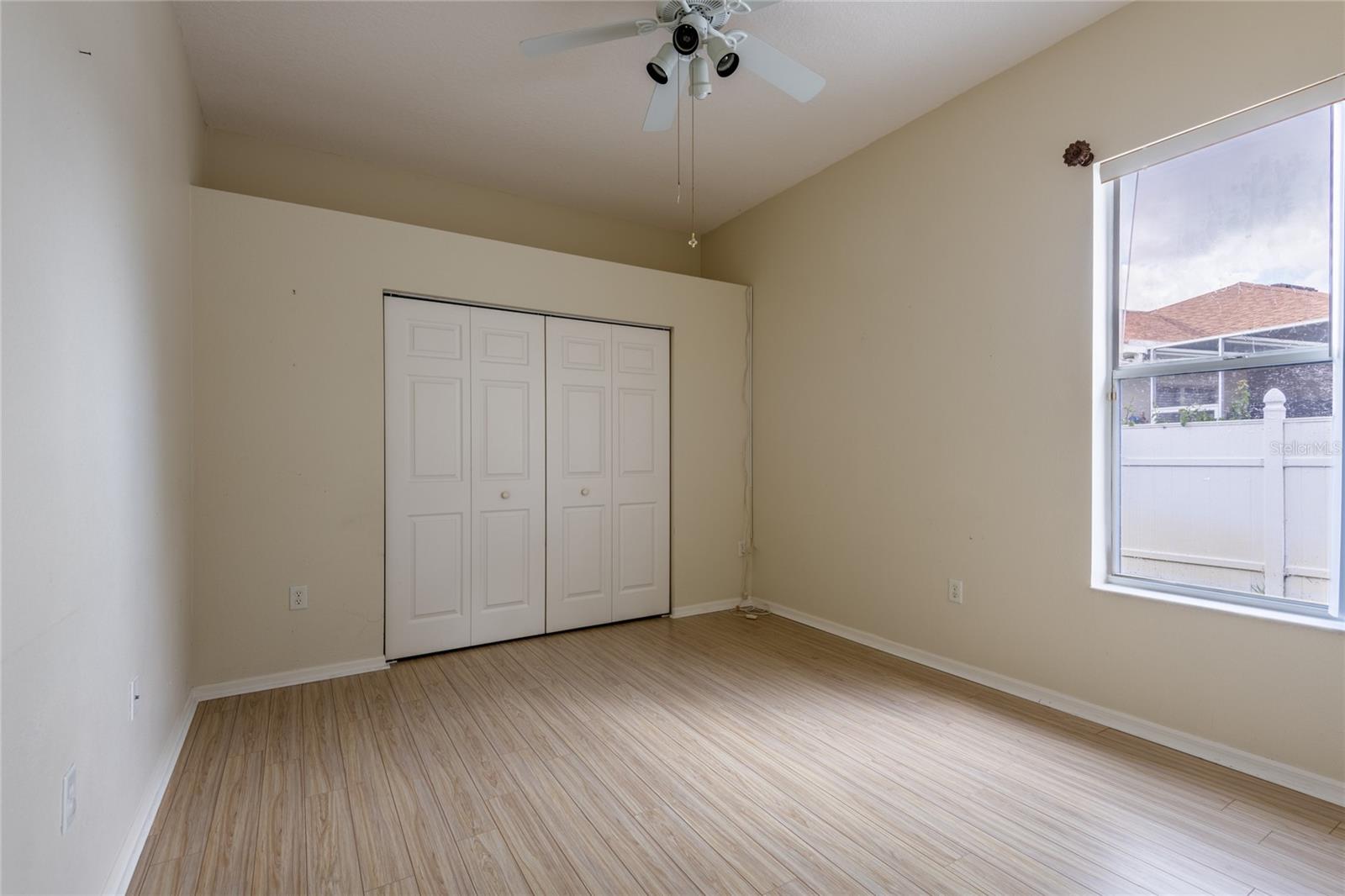 SILVER LAKES - Residential