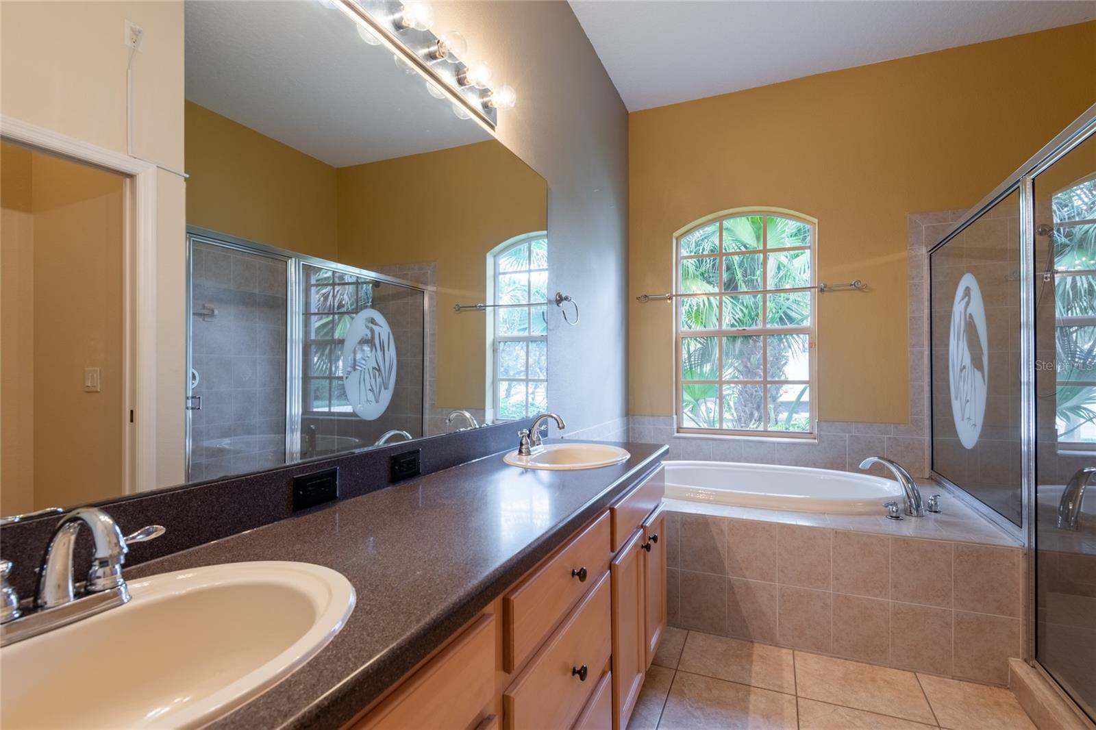 SILVER LAKES - Residential