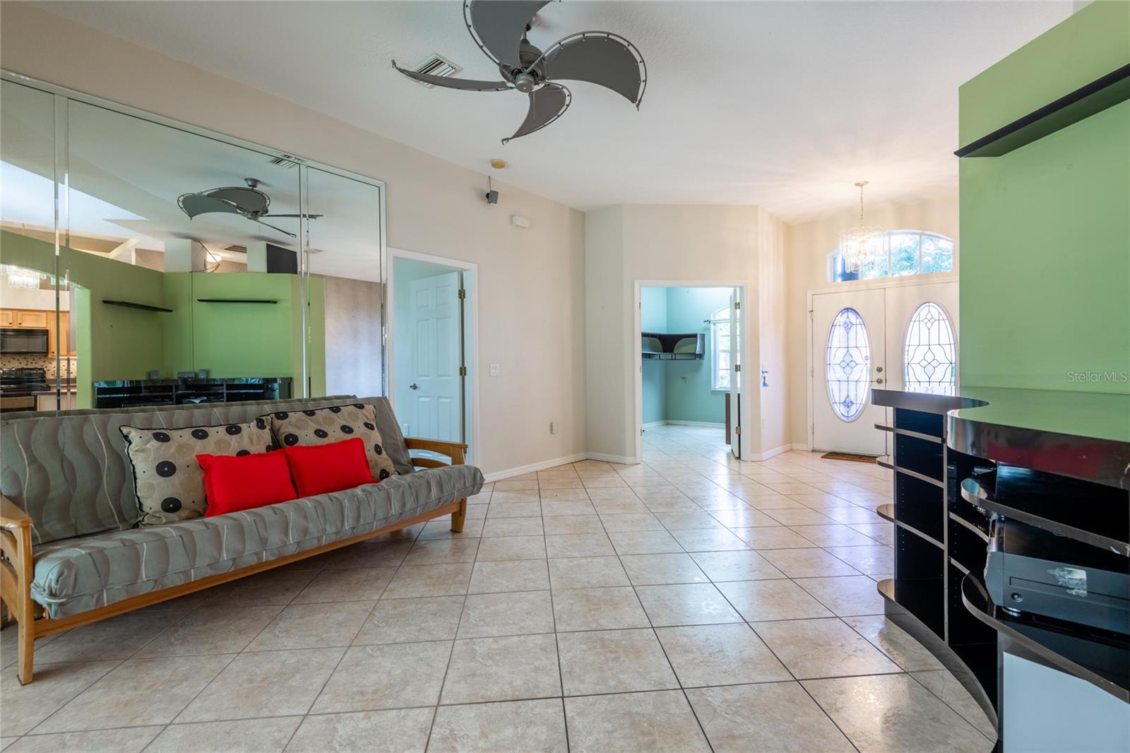 SILVER LAKES - Residential