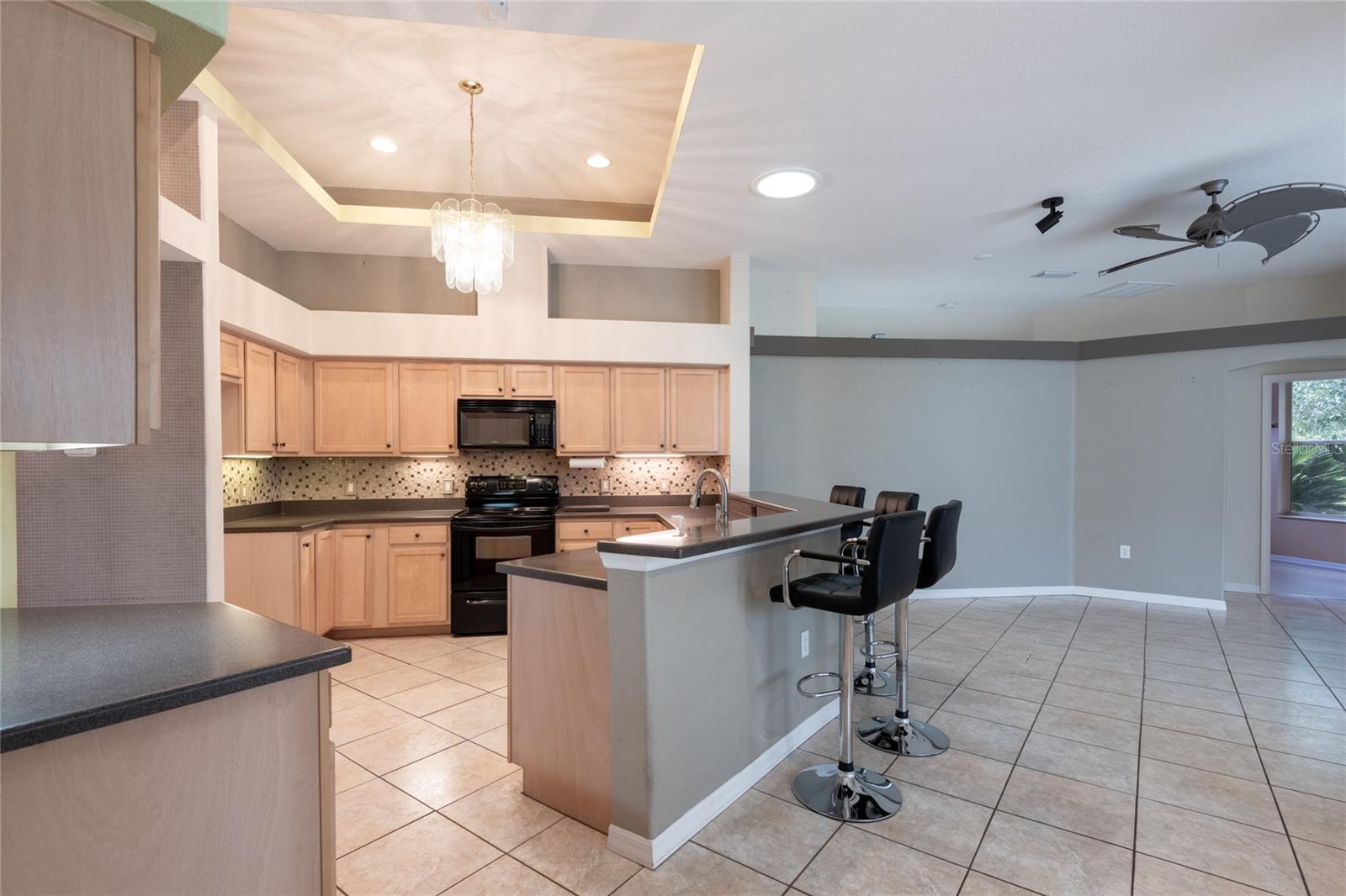 SILVER LAKES - Residential