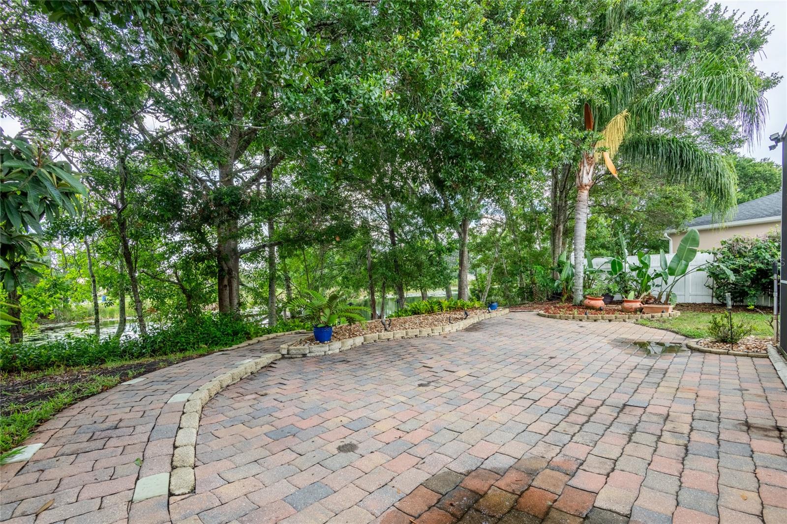 SILVER LAKES - Residential