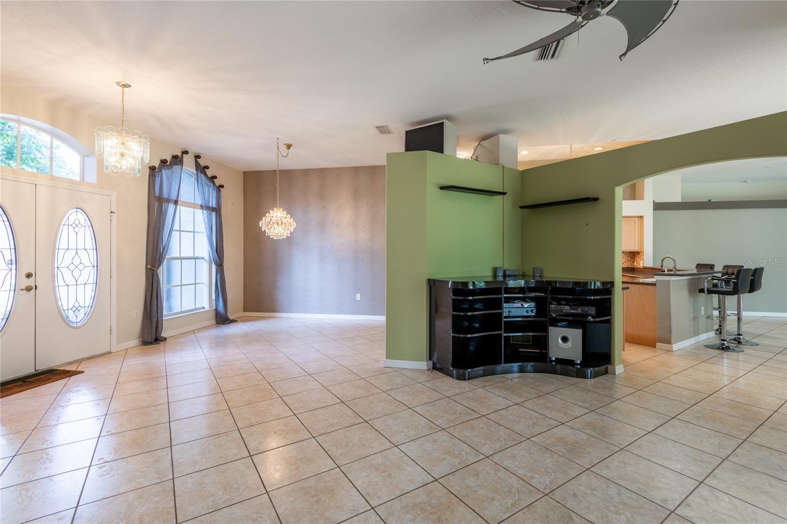 SILVER LAKES - Residential