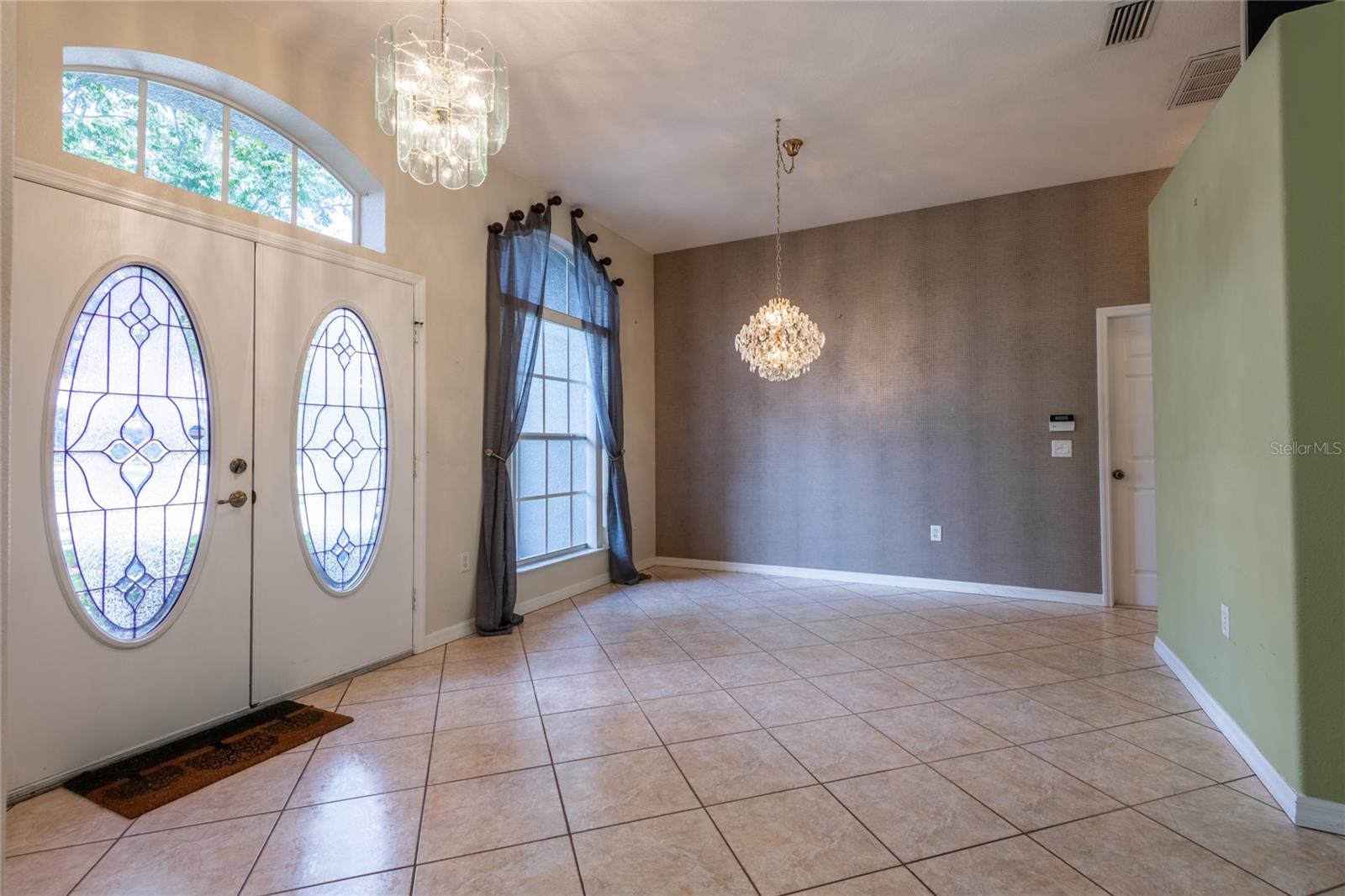 SILVER LAKES - Residential