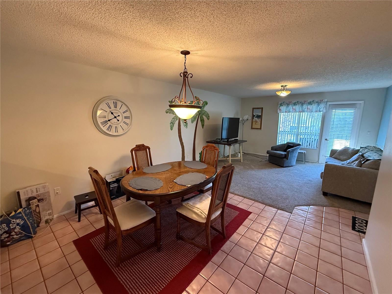 SAYBROOK MANOR - Residential