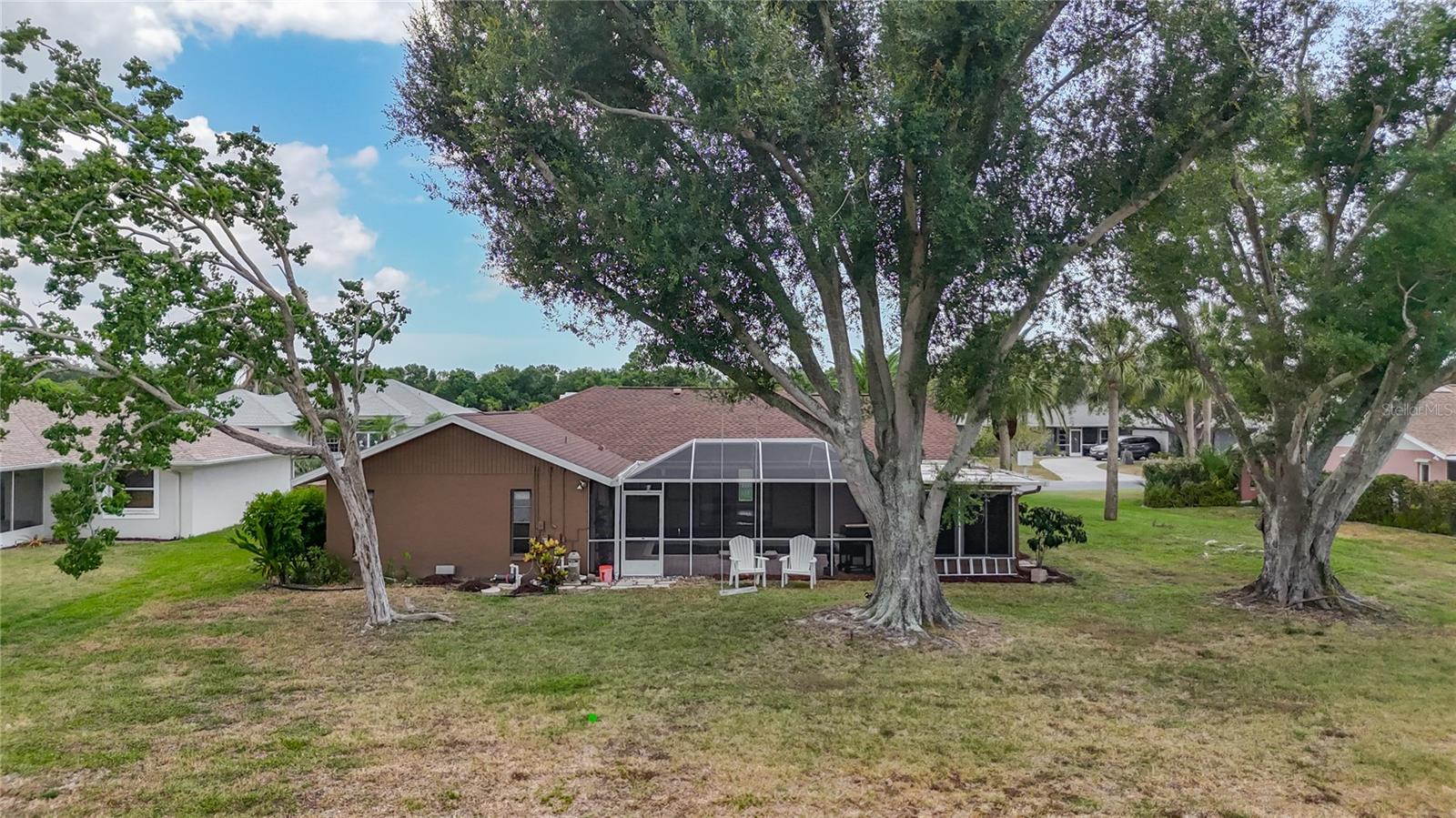 MEADOW RUN AT JACARANDA - Residential