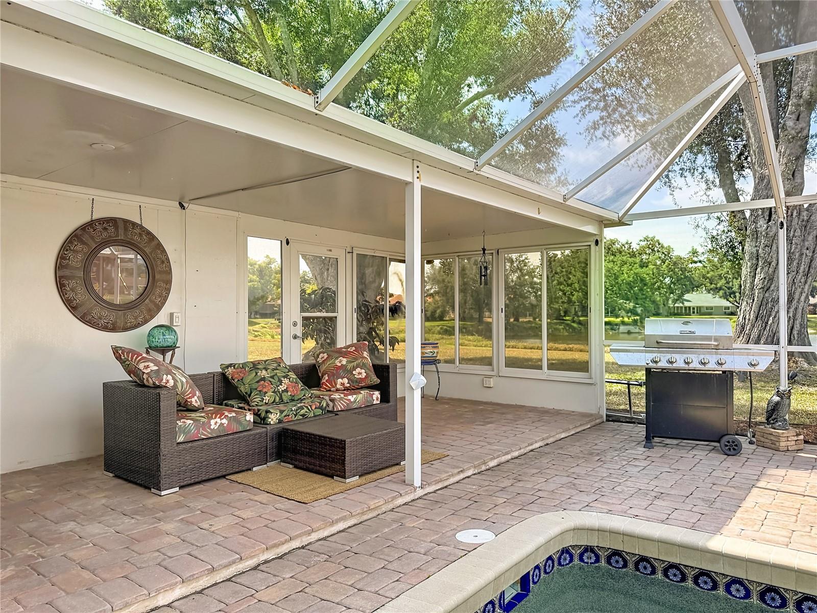 MEADOW RUN AT JACARANDA - Residential