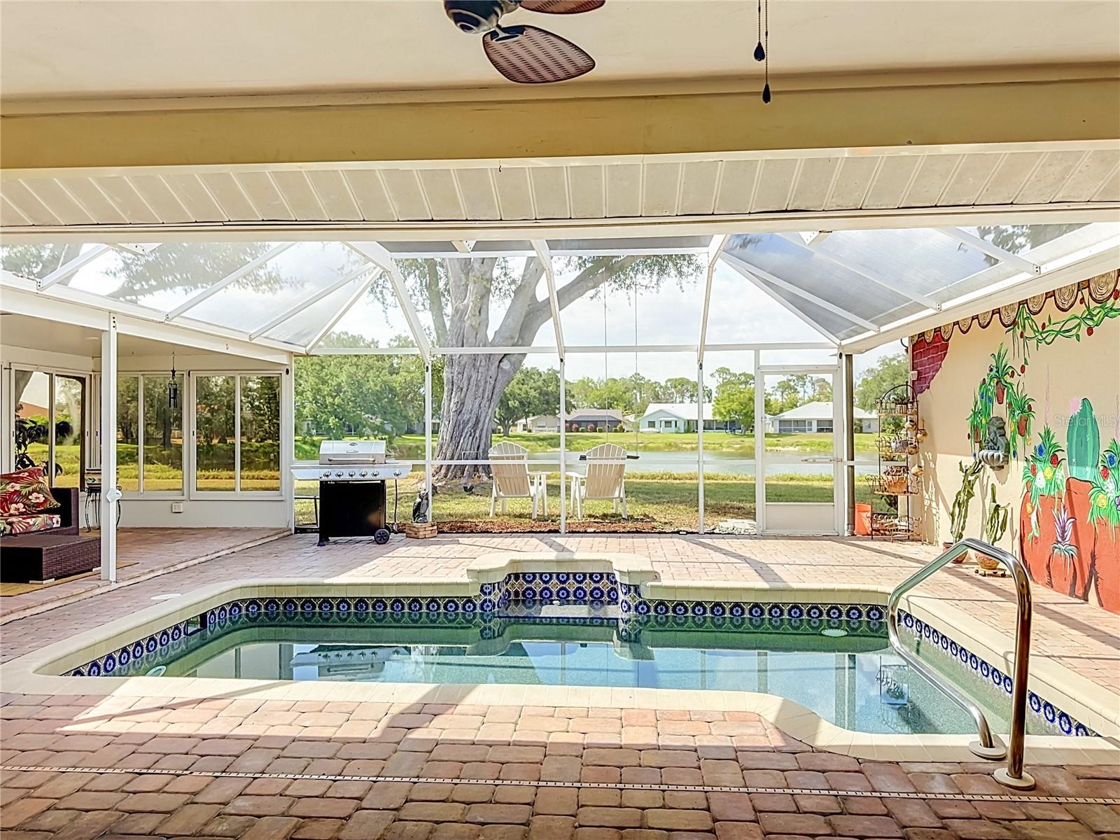 MEADOW RUN AT JACARANDA - Residential