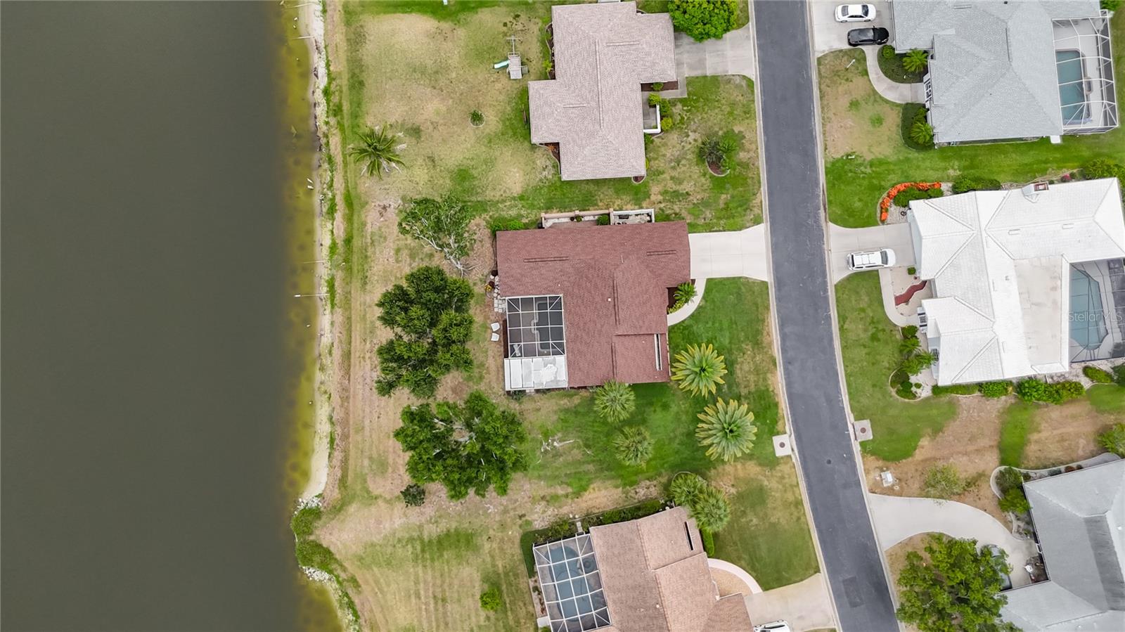 MEADOW RUN AT JACARANDA - Residential
