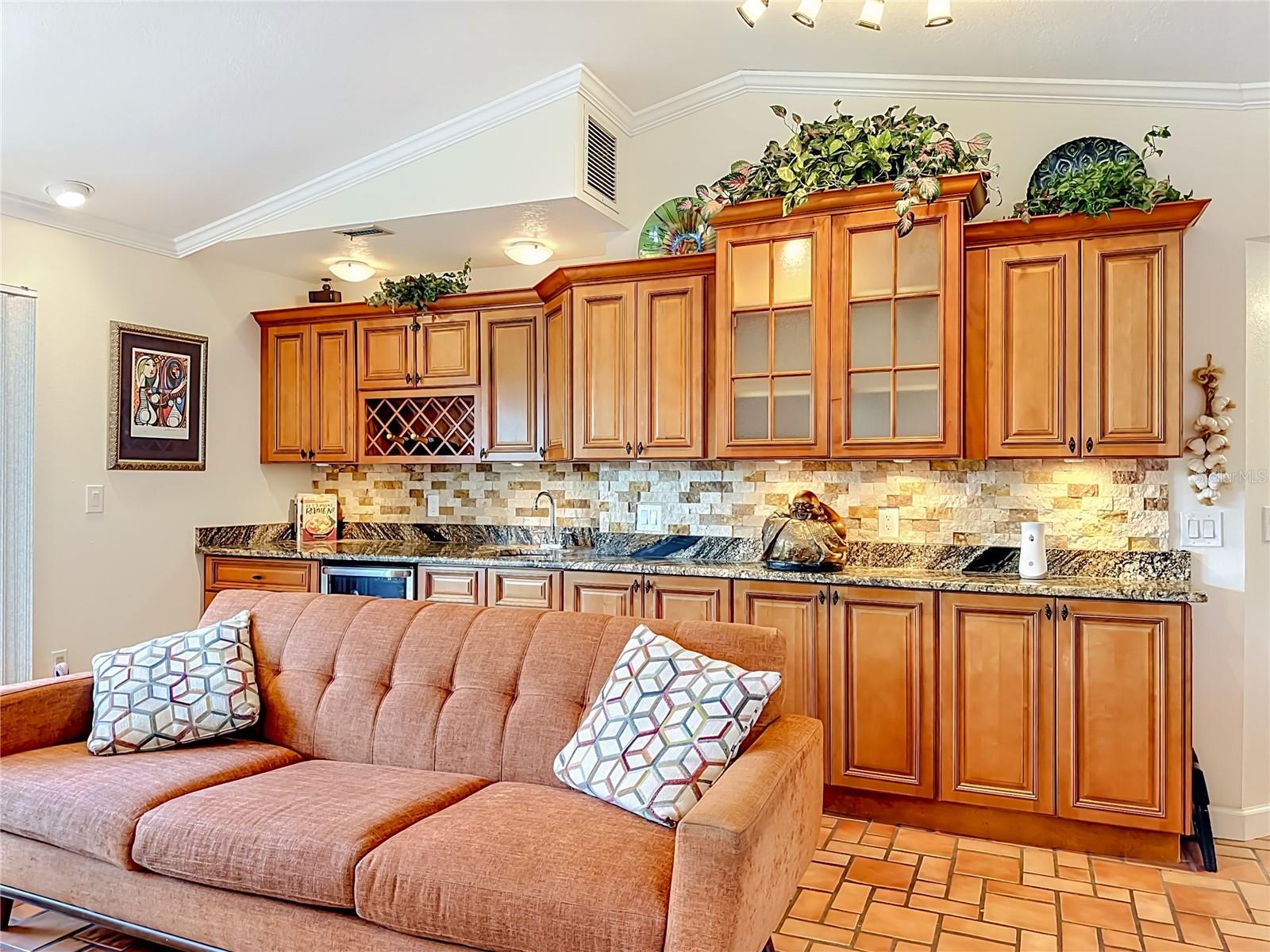 MEADOW RUN AT JACARANDA - Residential