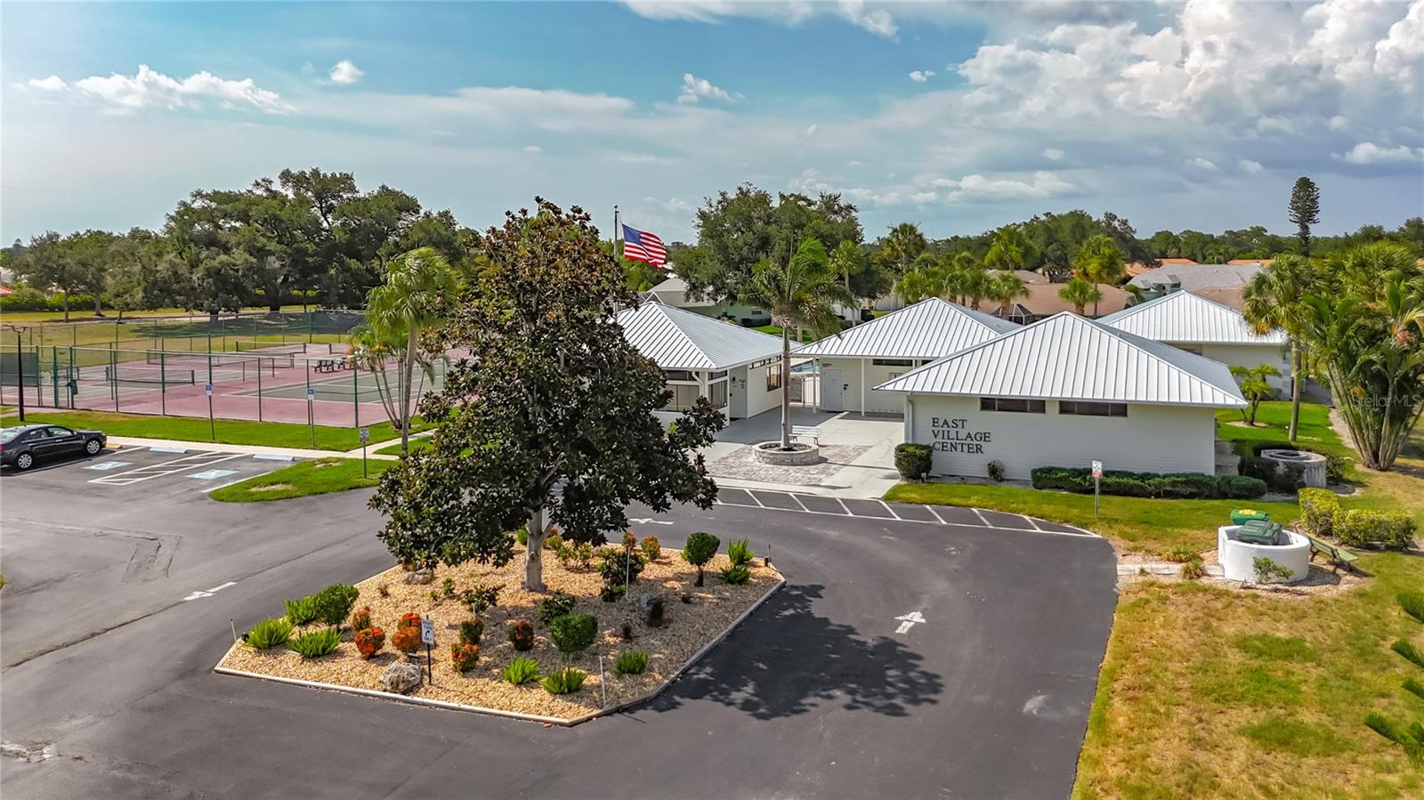 MEADOW RUN AT JACARANDA - Residential