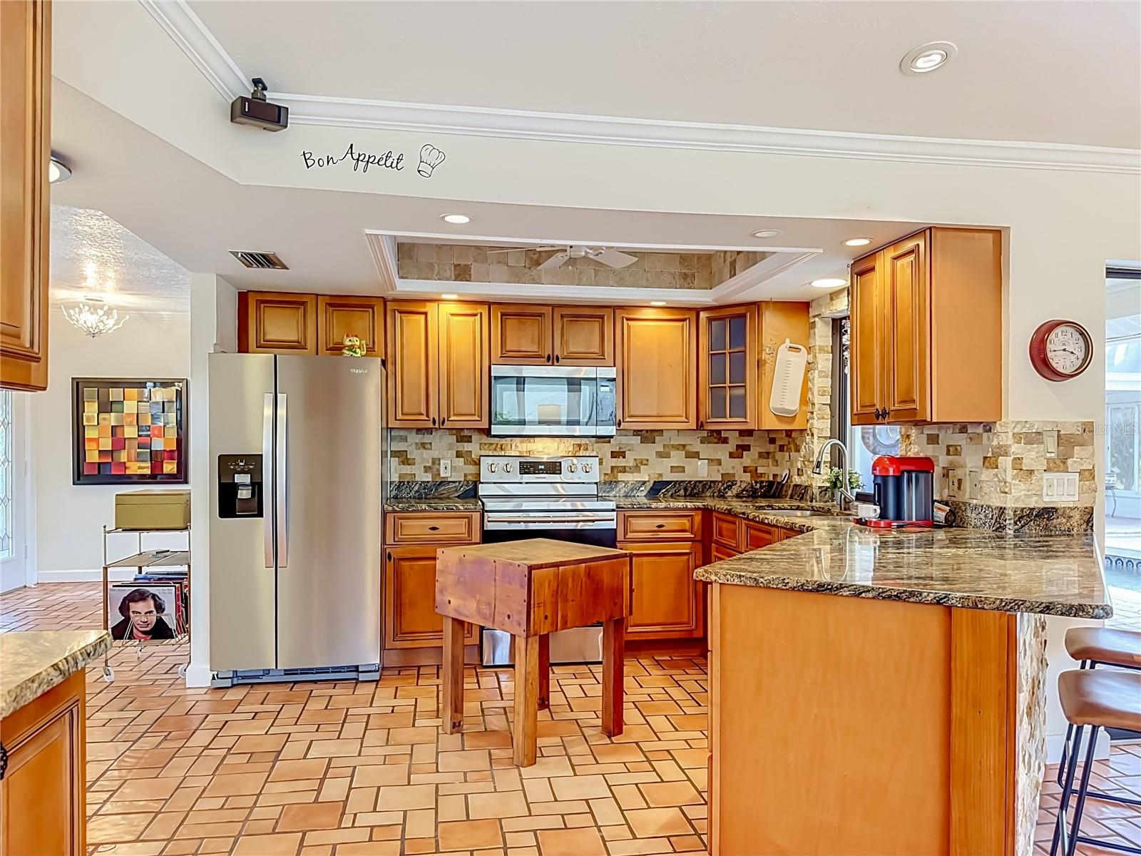 MEADOW RUN AT JACARANDA - Residential