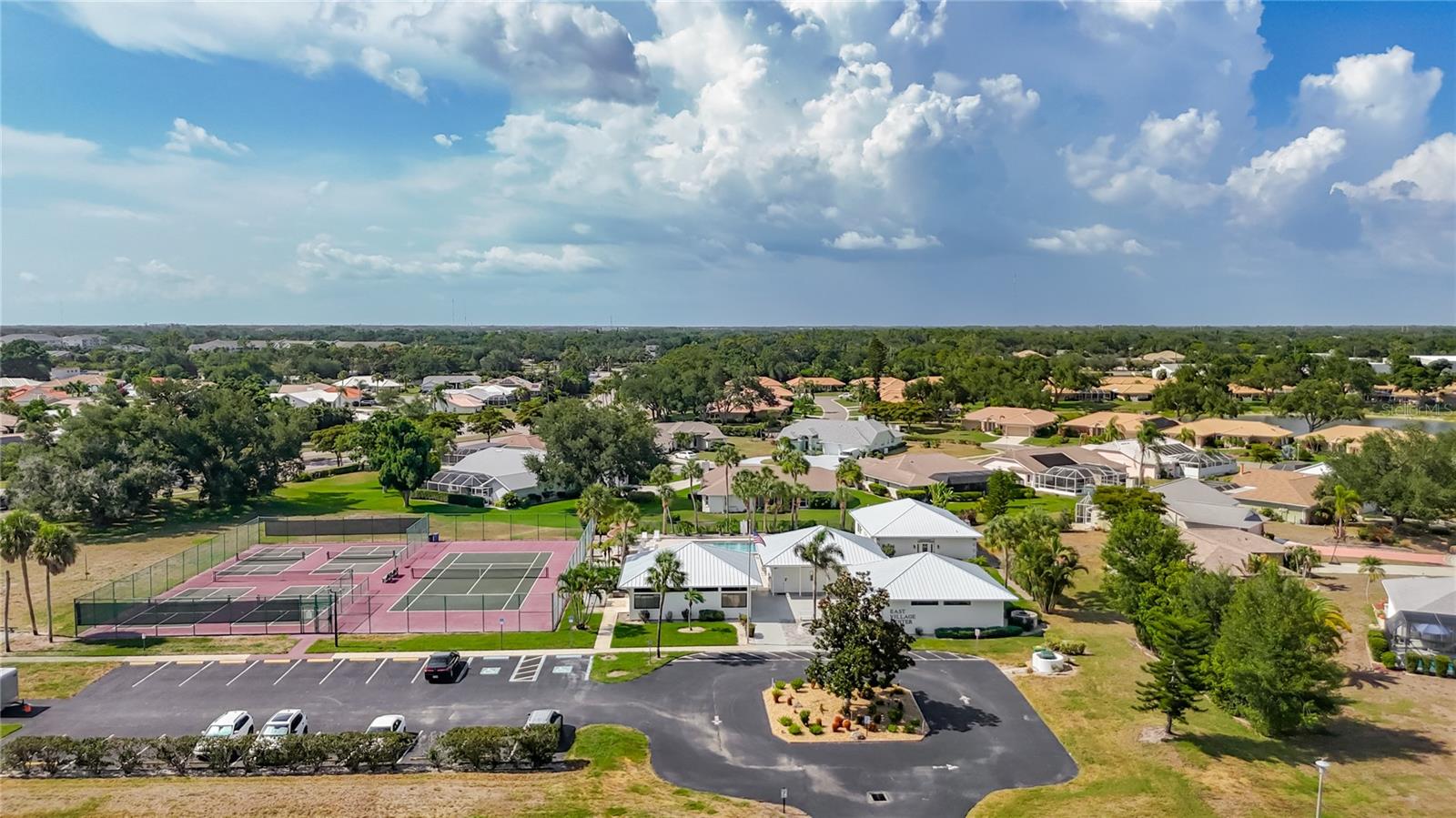 MEADOW RUN AT JACARANDA - Residential