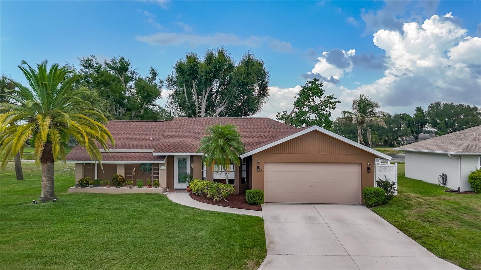 MEADOW RUN AT JACARANDA - Residential
