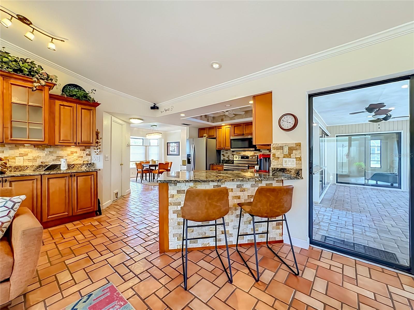 MEADOW RUN AT JACARANDA - Residential