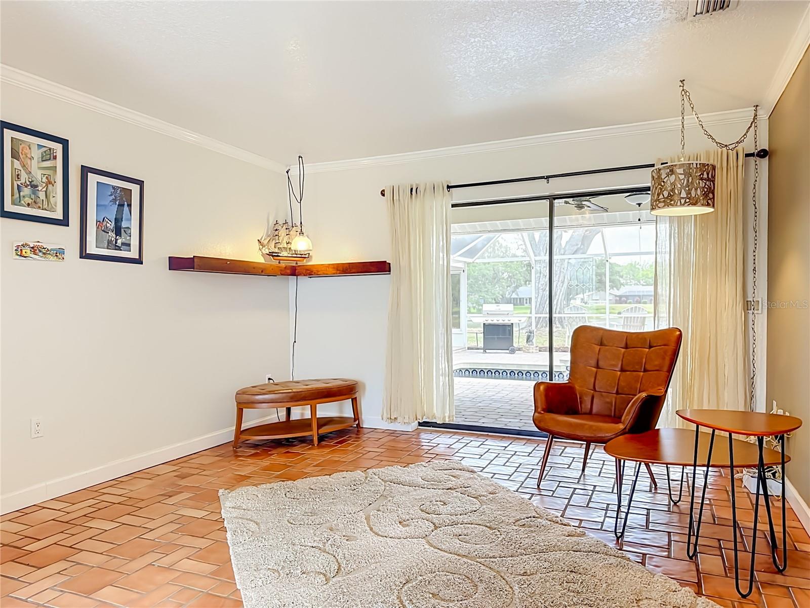 MEADOW RUN AT JACARANDA - Residential