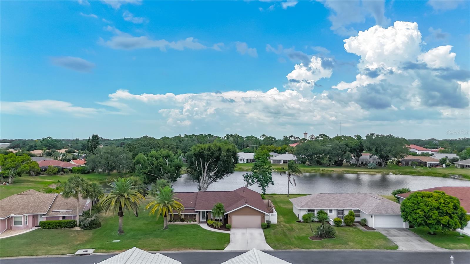 MEADOW RUN AT JACARANDA - Residential
