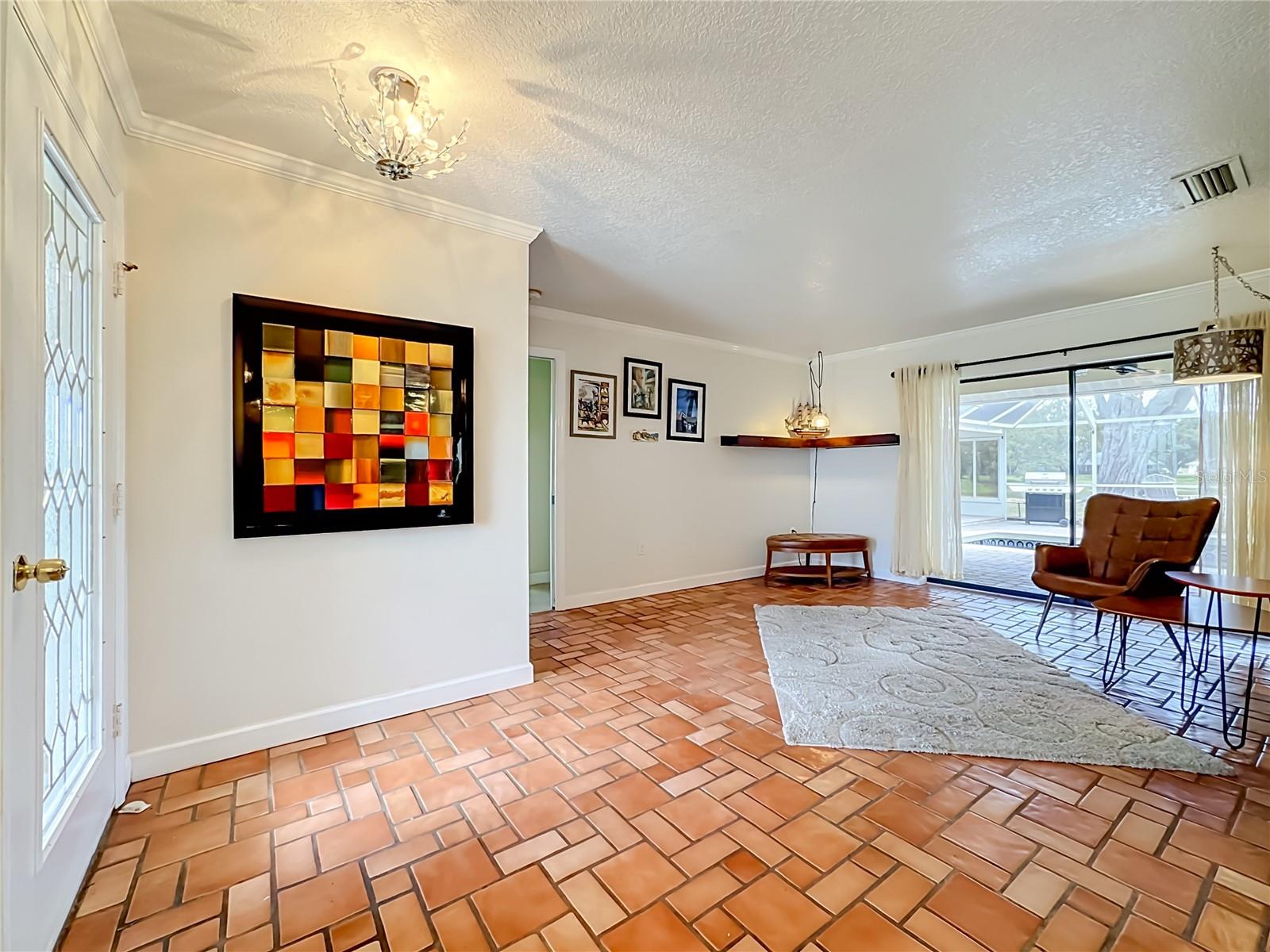 MEADOW RUN AT JACARANDA - Residential