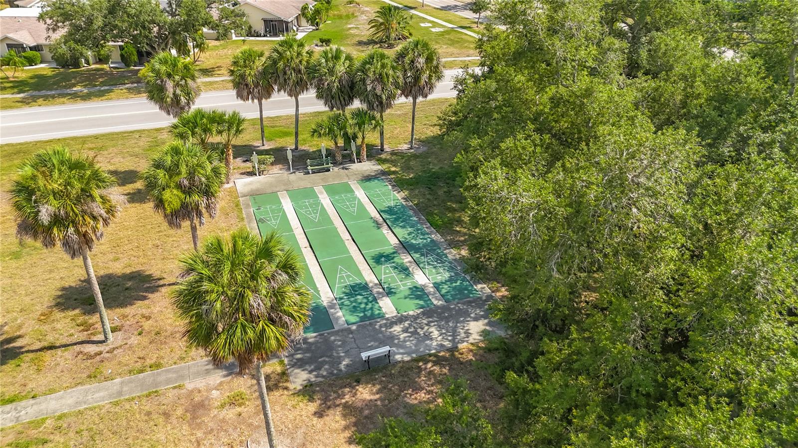 MEADOW RUN AT JACARANDA - Residential