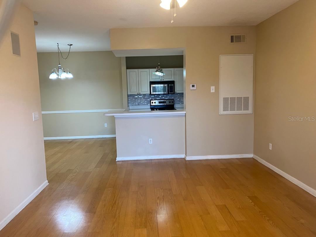 CAPRI/HUNTERS CRK CONDO - Residential Lease