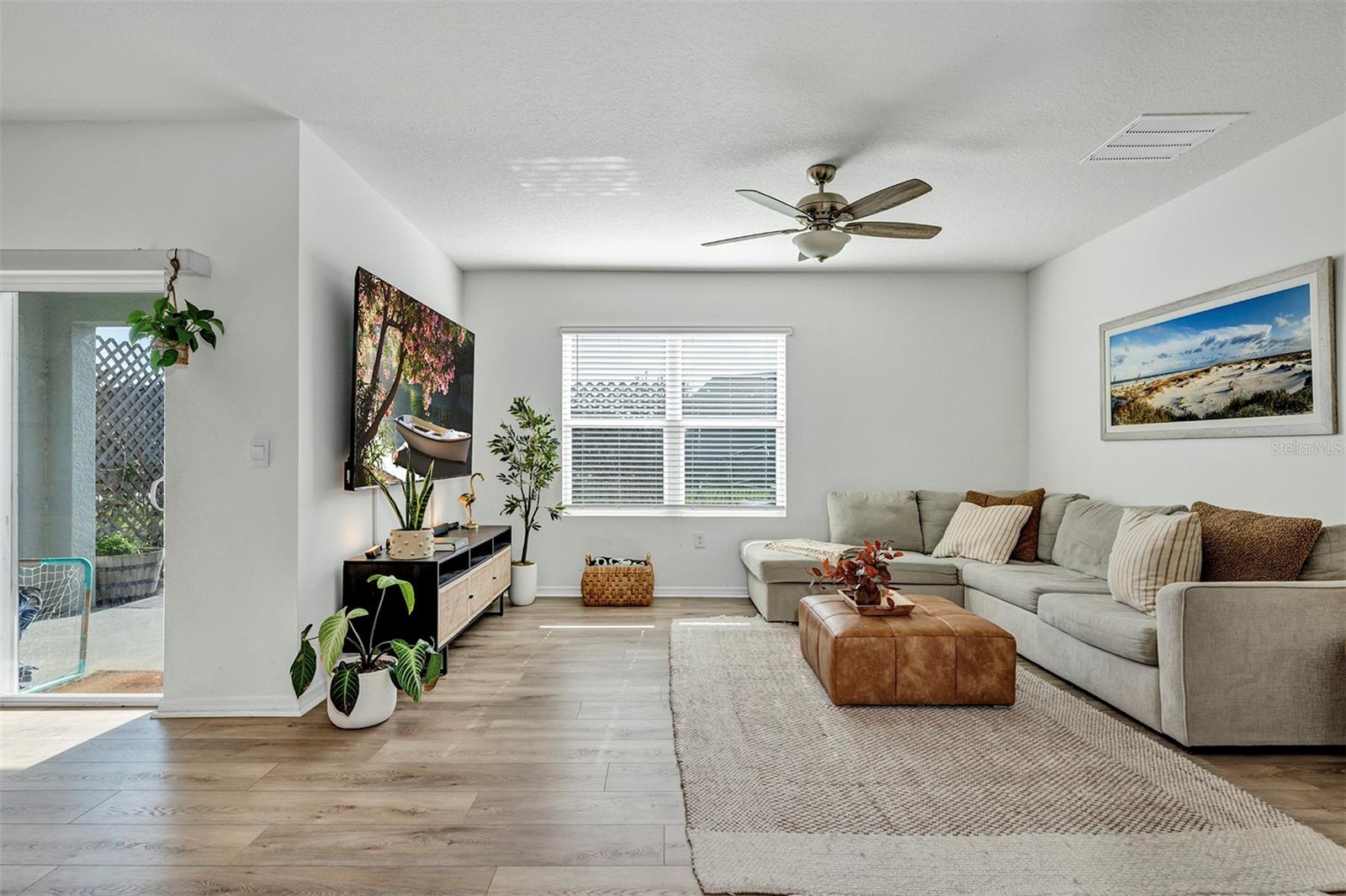COASTAL WOODS UN D - Residential