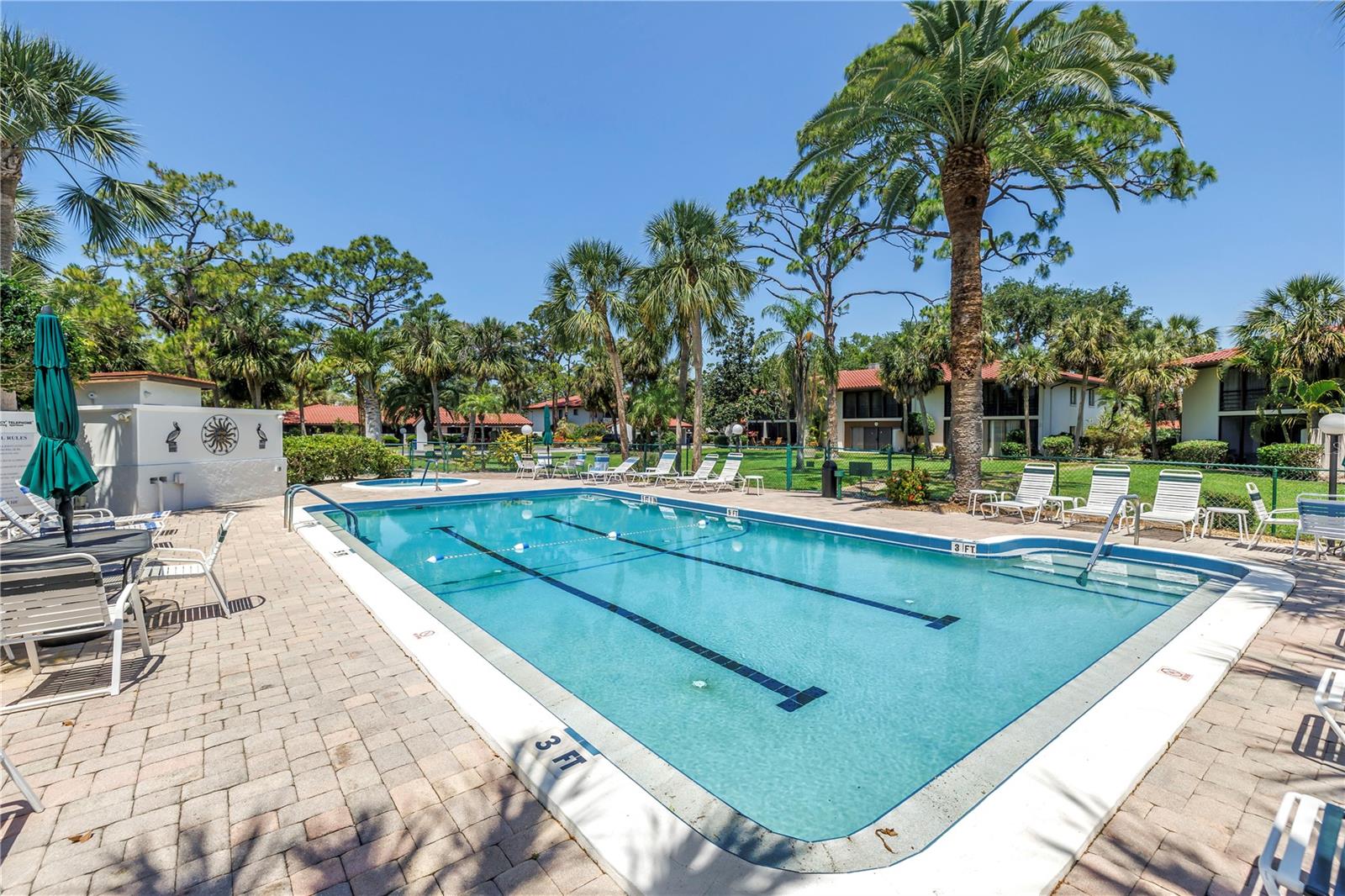 VALENCIA GARDEN - Residential