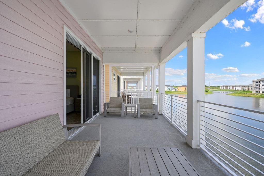 ROLLING OAKS - Residential