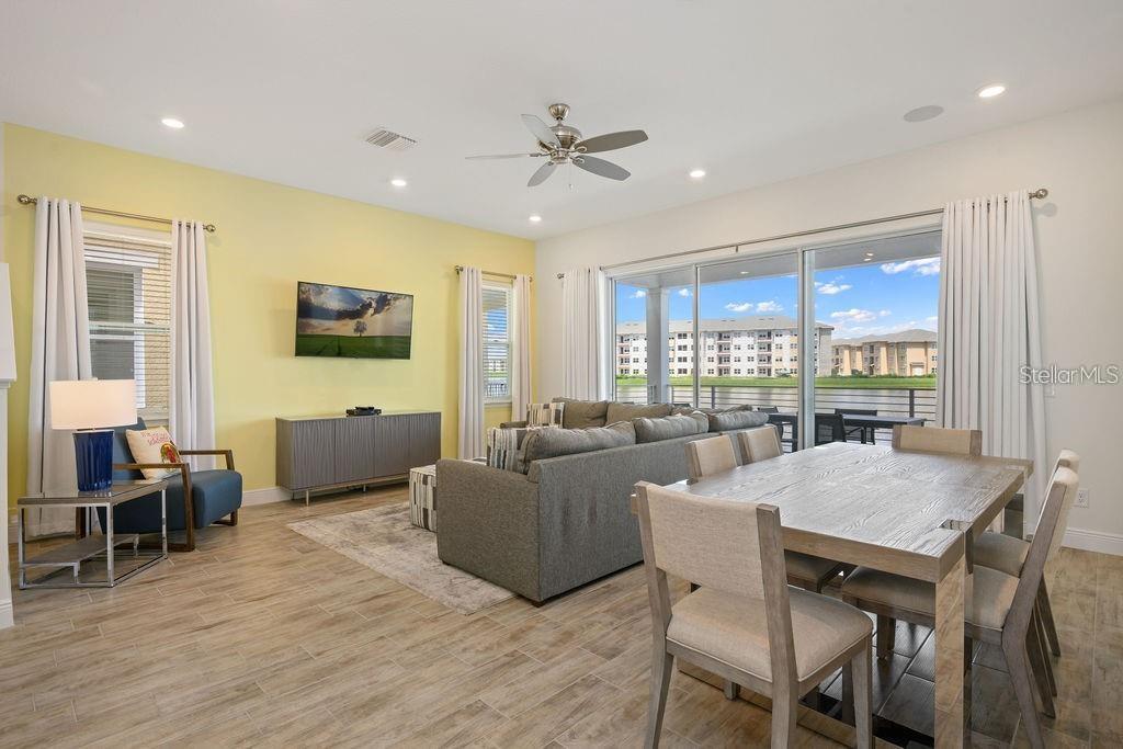 ROLLING OAKS - Residential