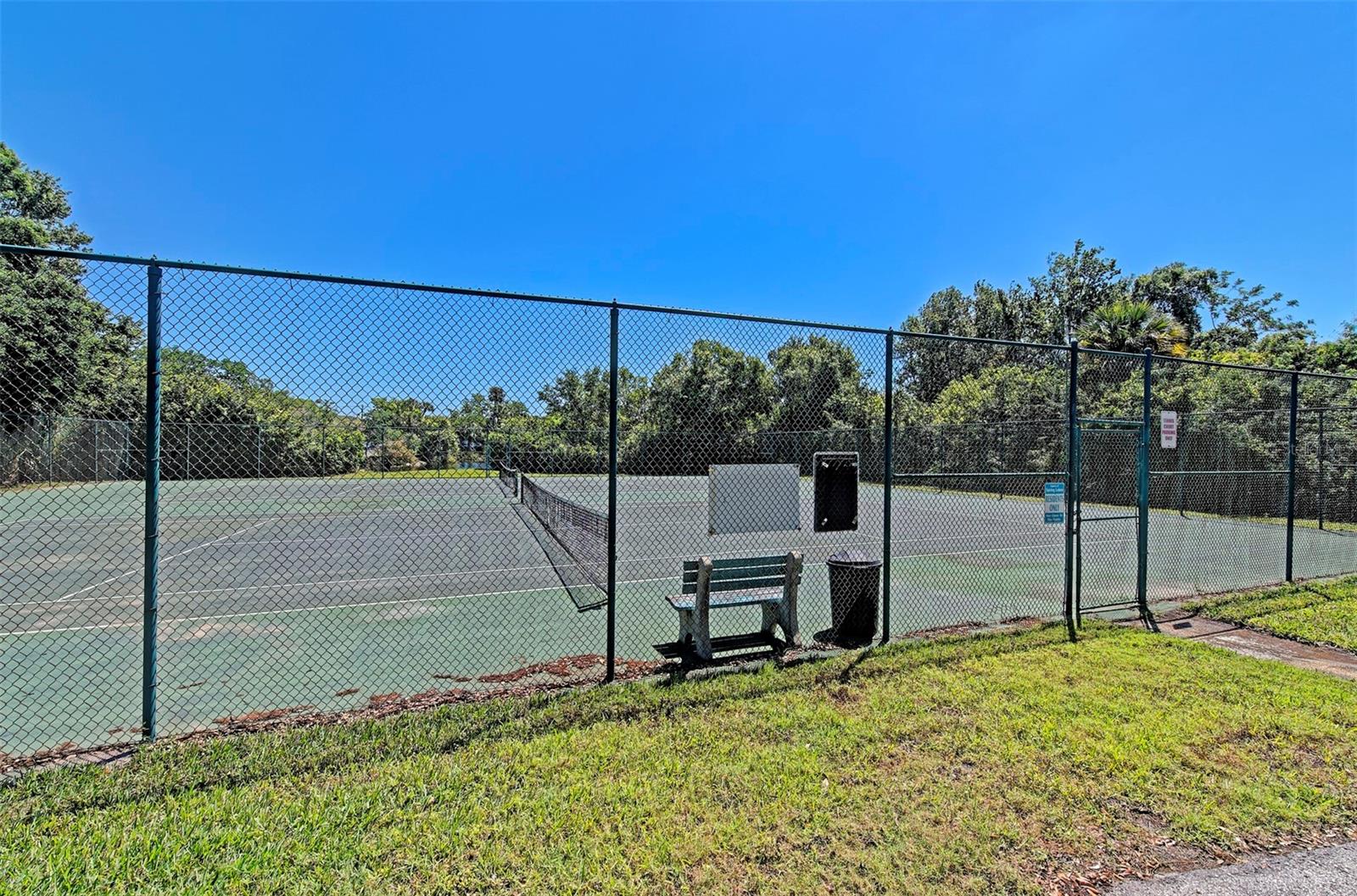 WILDEWOOD SPGS STAGE 6B OF WOODLAWN - Residential