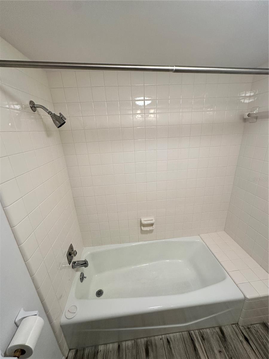 WILDEWOOD SPGS STAGE 6B OF WOODLAWN - Residential