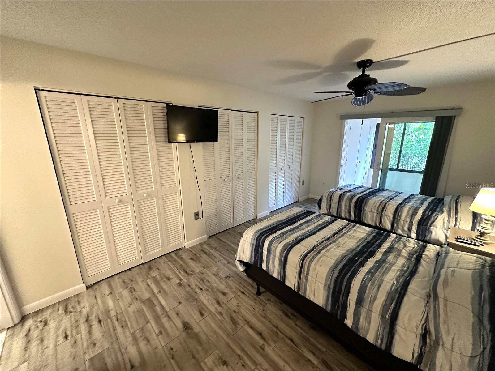WILDEWOOD SPGS STAGE 6B OF WOODLAWN - Residential