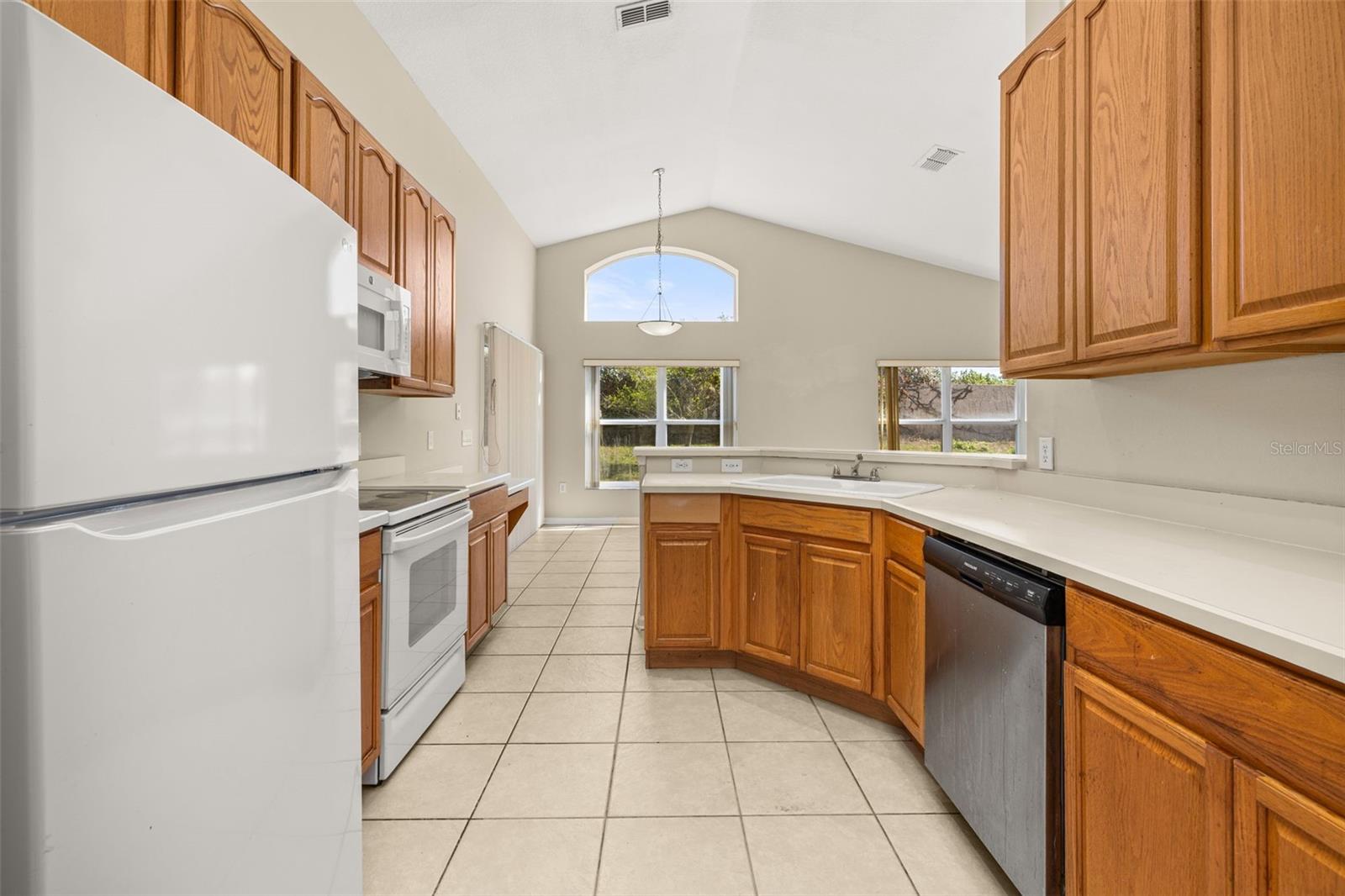 STONEHURST AT STONEFIELD - Residential