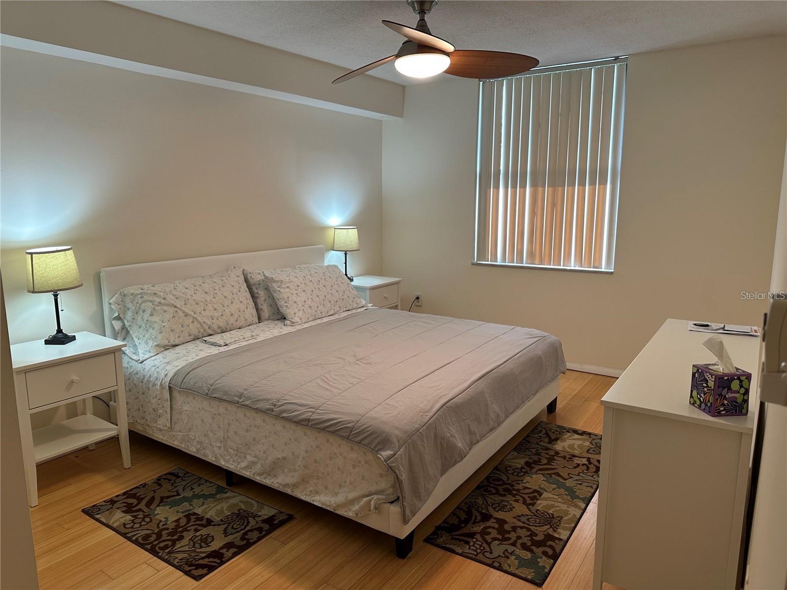 LAKESIDE CROSSING CONDO - Residential