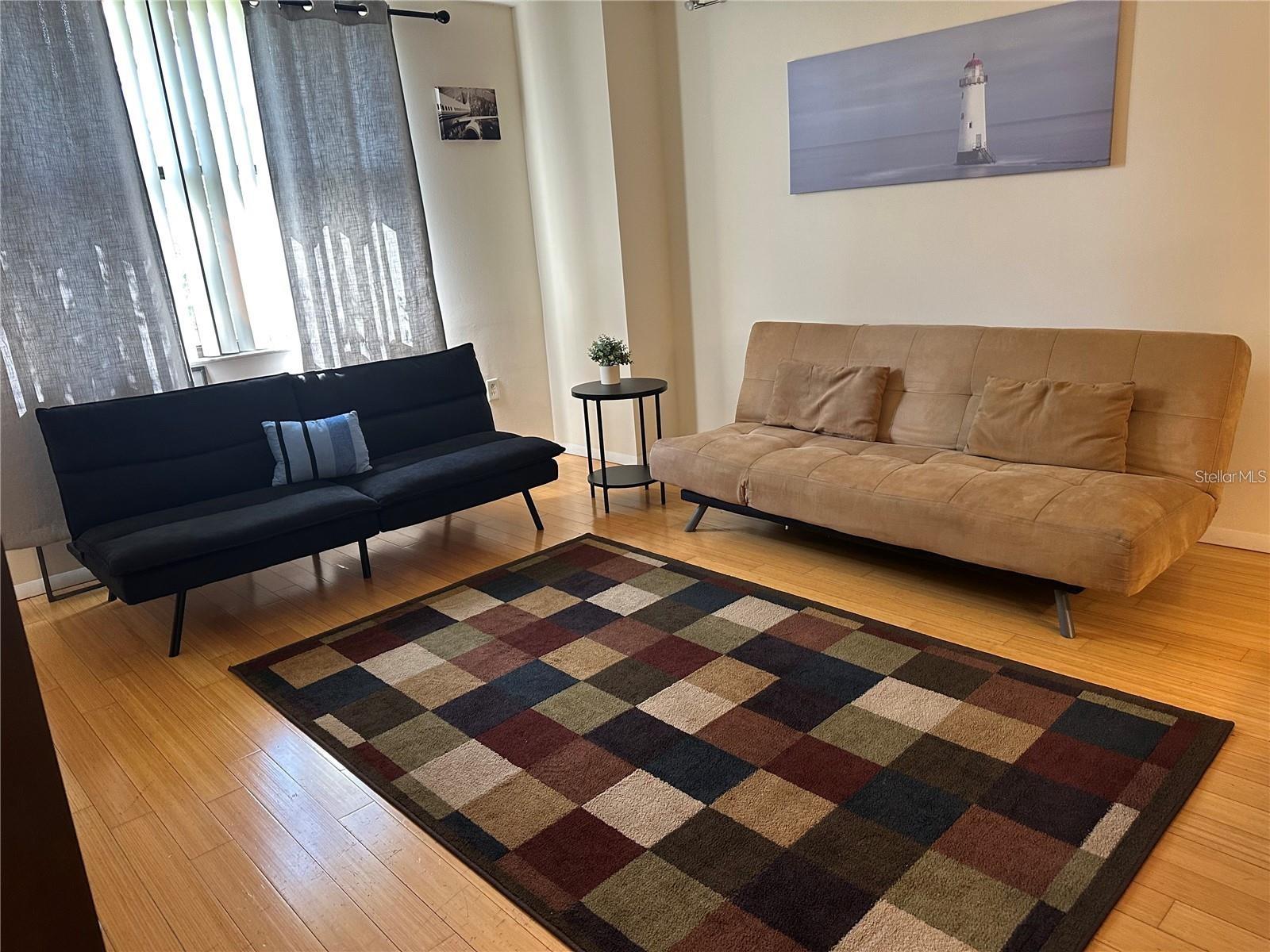 LAKESIDE CROSSING CONDO - Residential