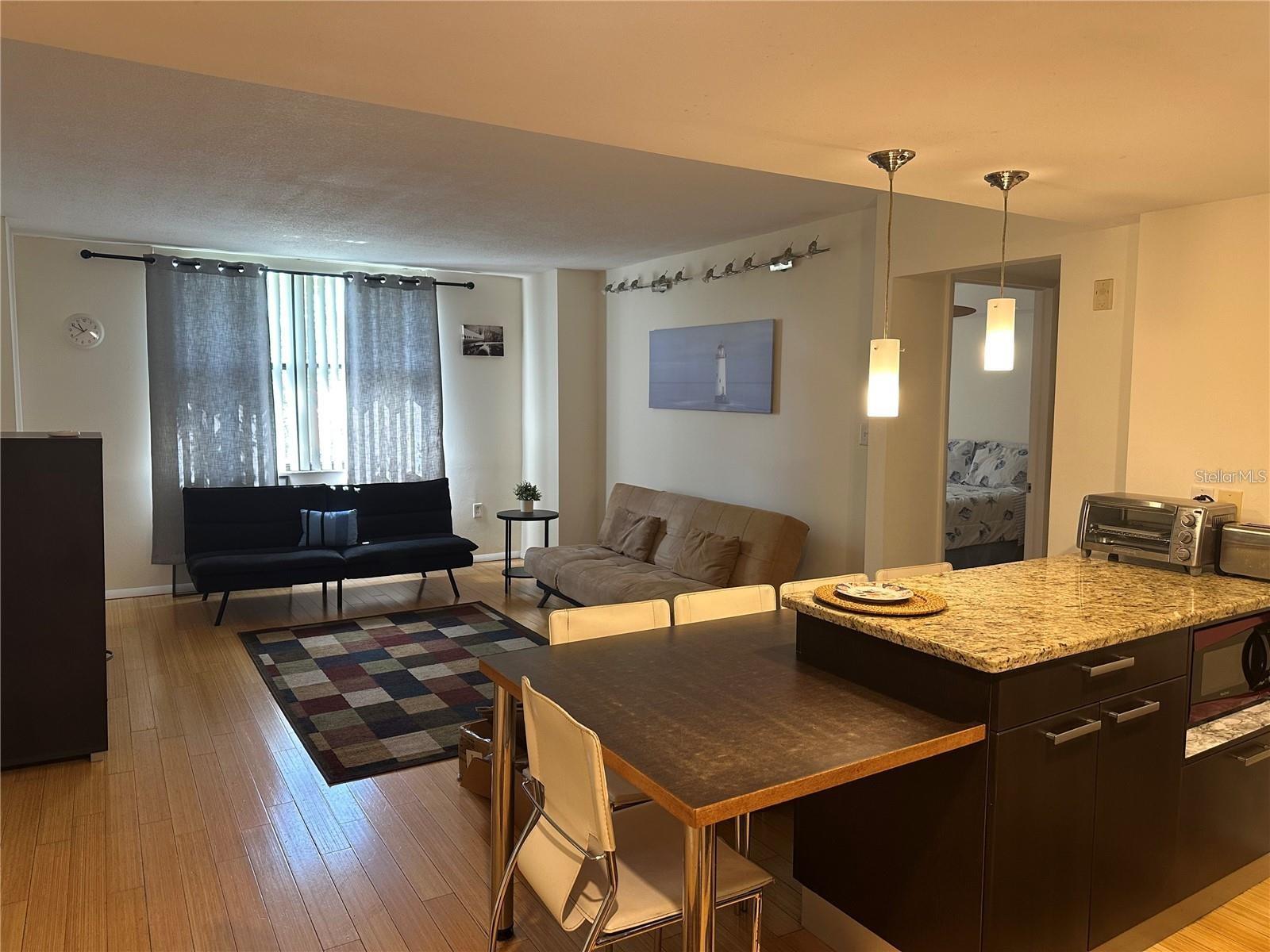 LAKESIDE CROSSING CONDO - Residential