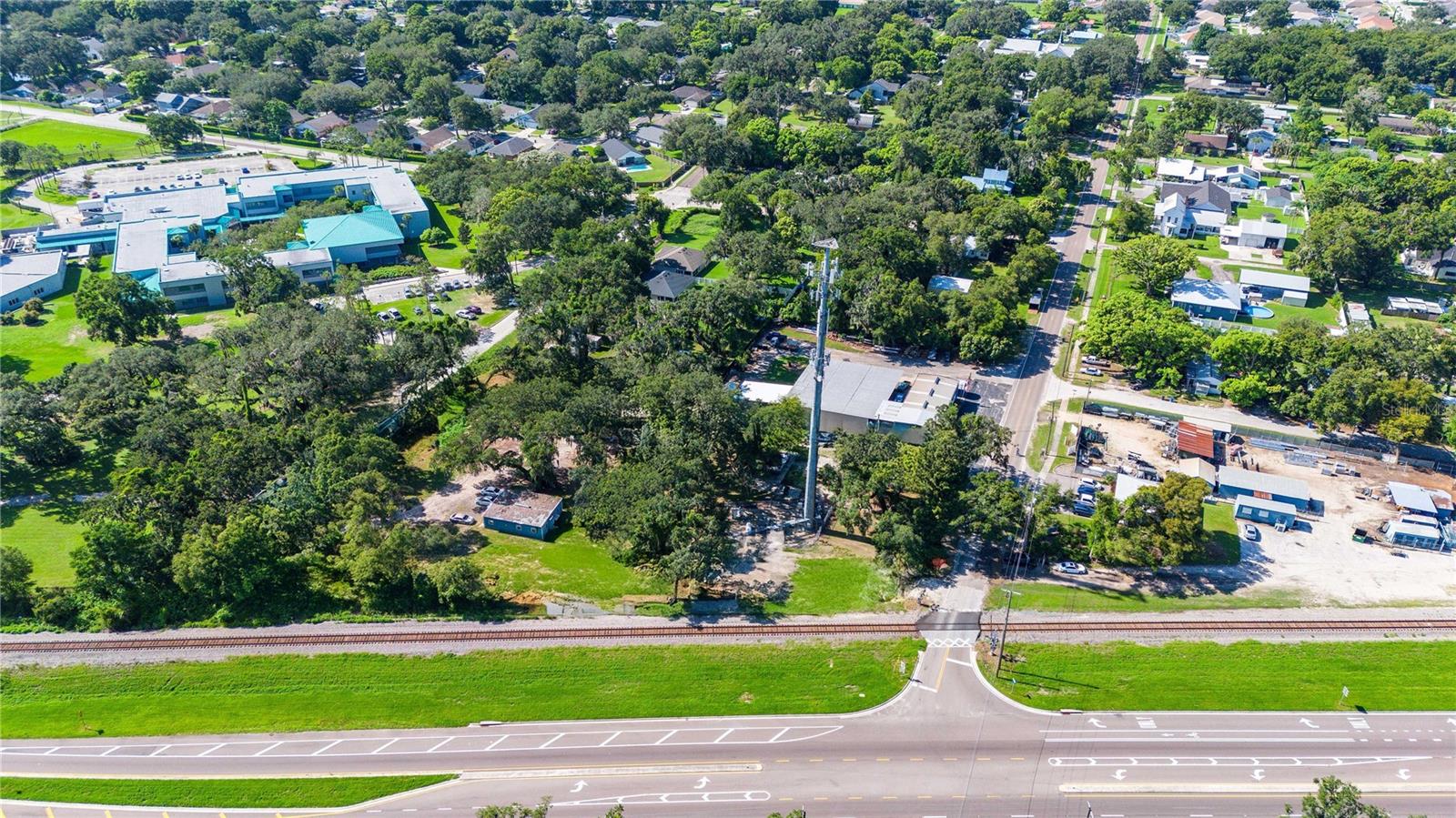 SEFFNER - Commercial Sale