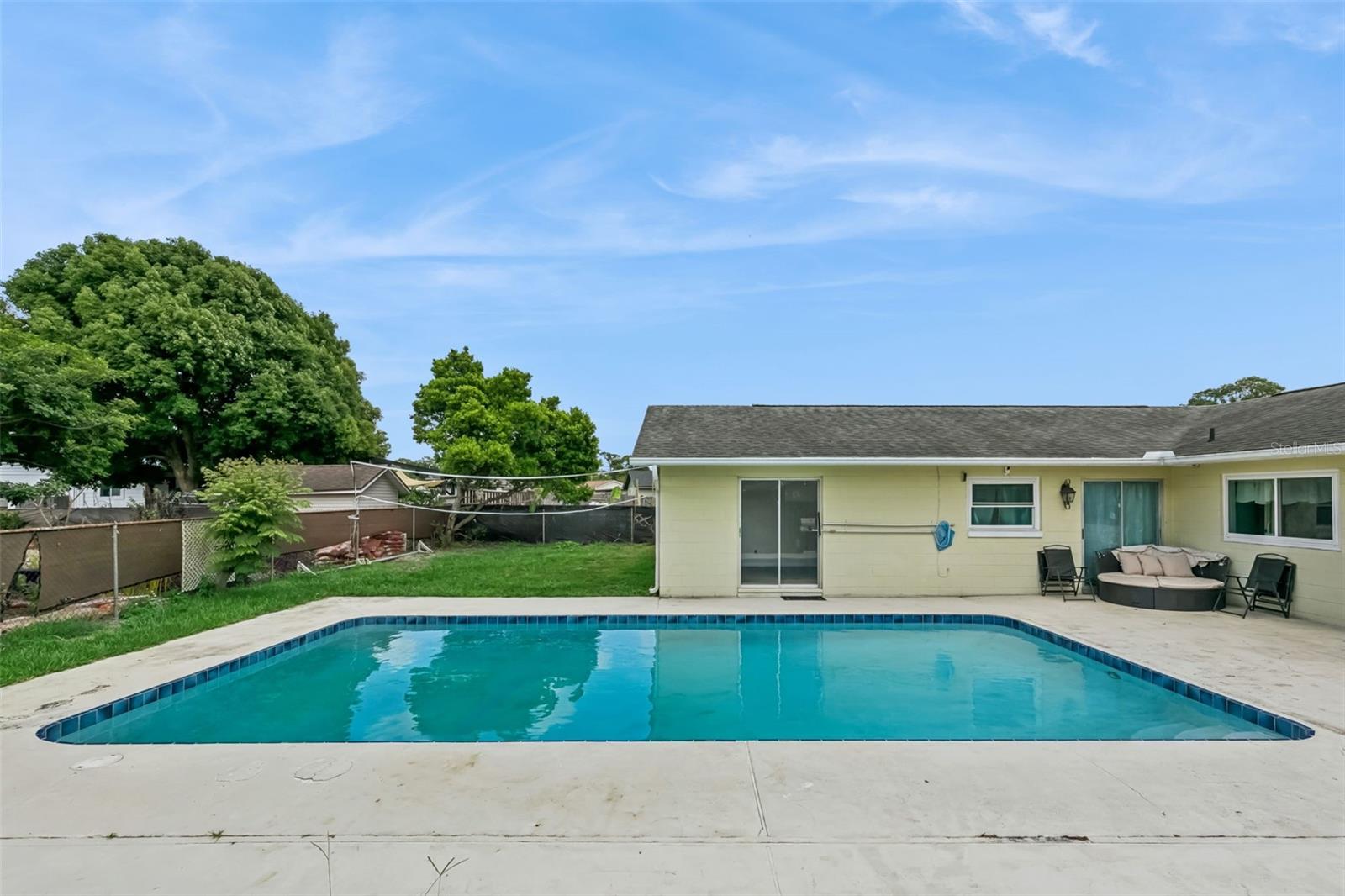 PARK MANOR ESTATES - Residential