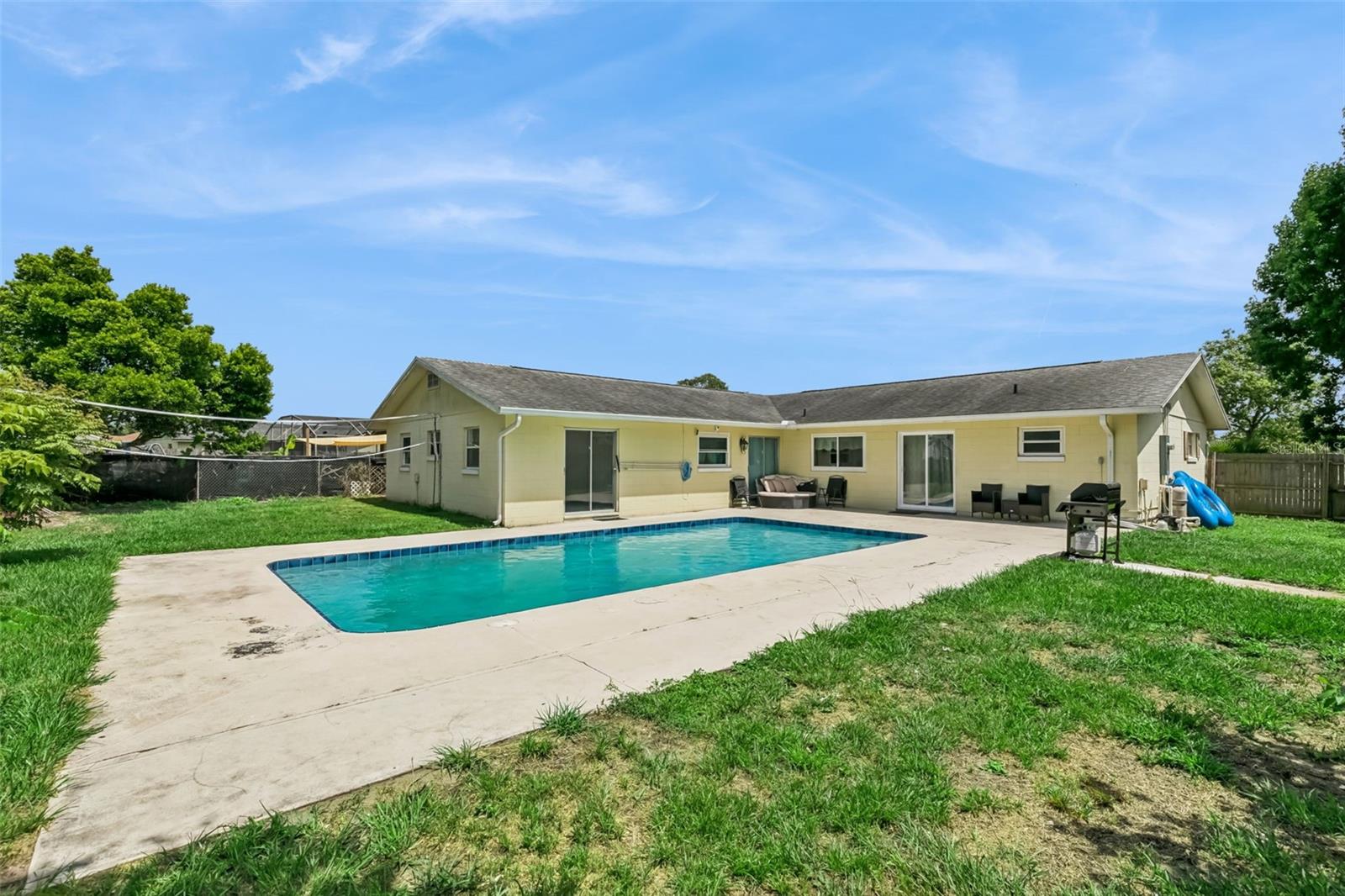 PARK MANOR ESTATES - Residential