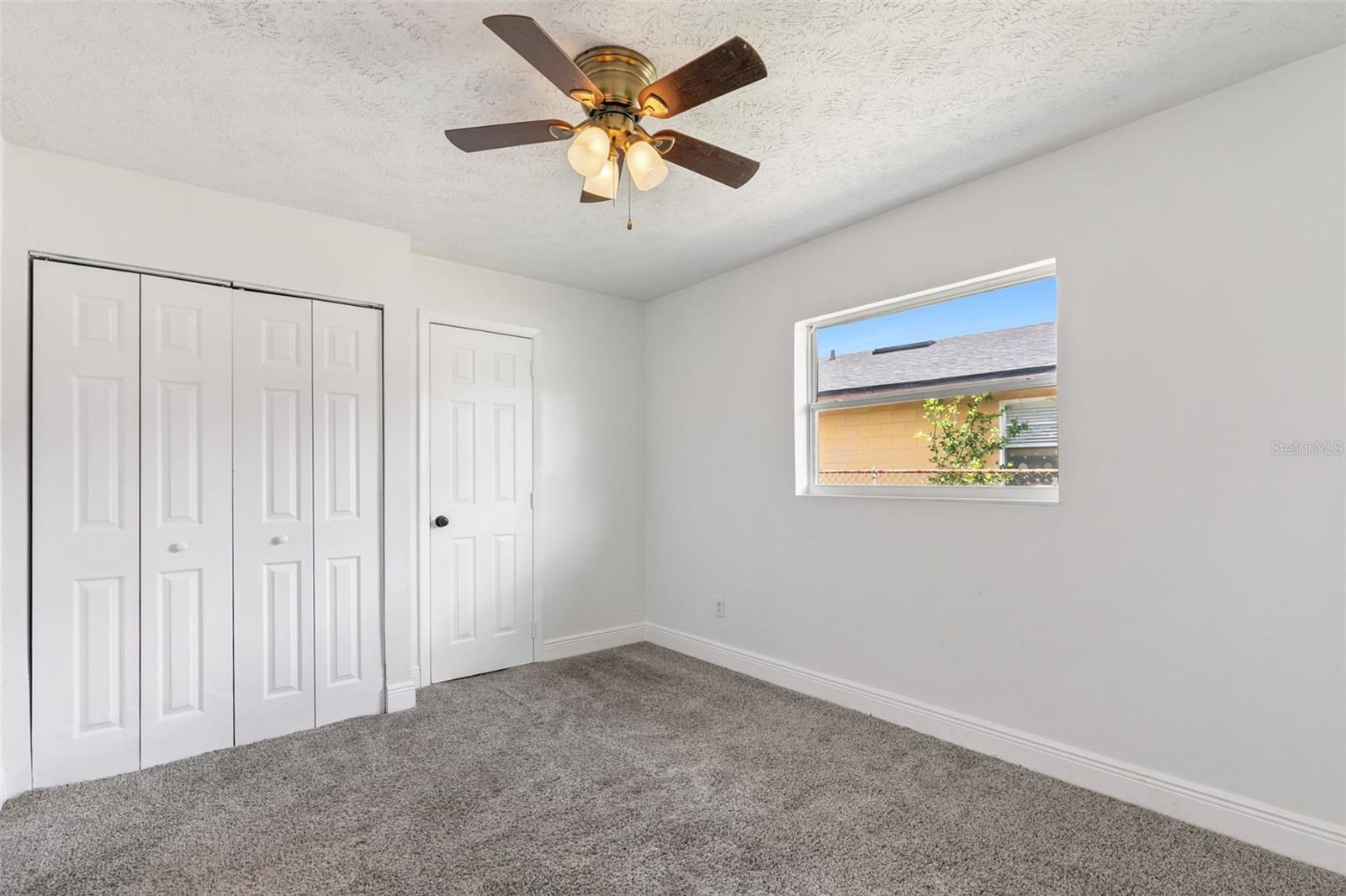 PARK MANOR ESTATES - Residential