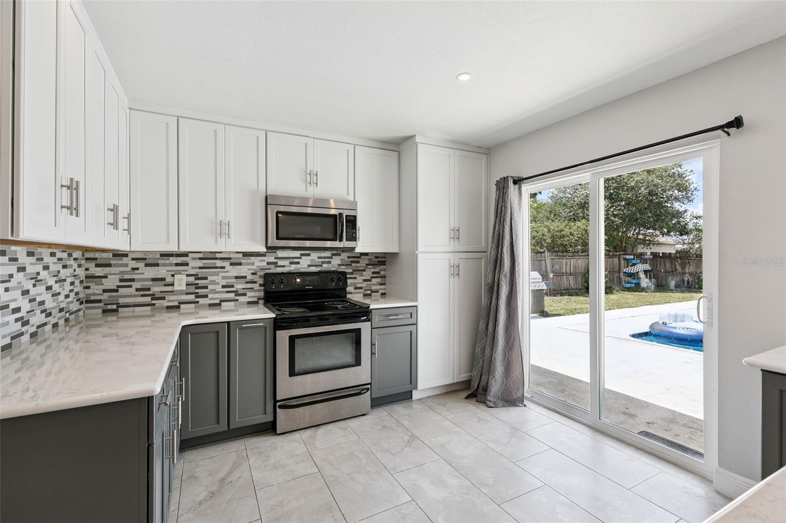 PARK MANOR ESTATES - Residential