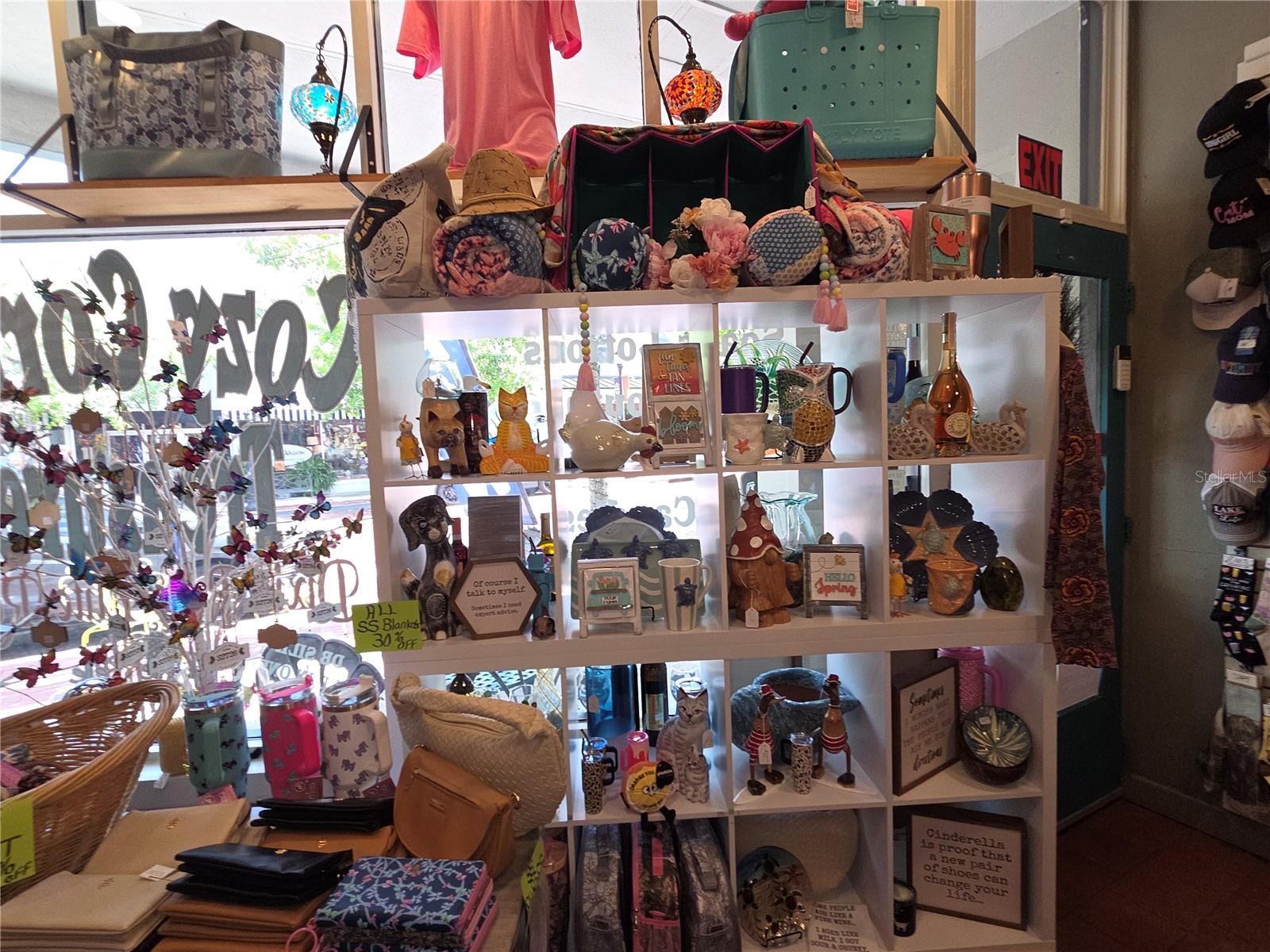 EUSTIS - Business Opportunity