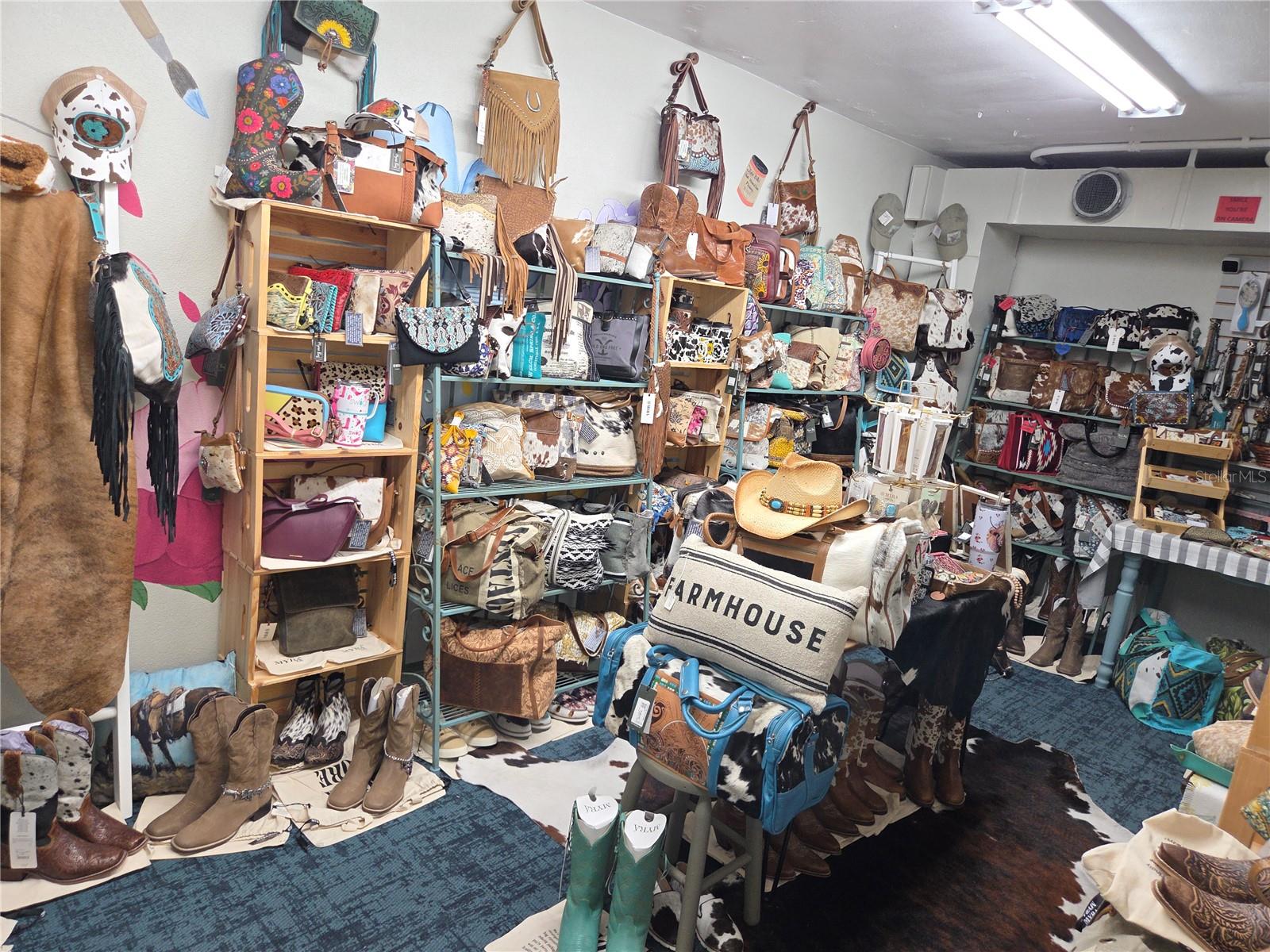 EUSTIS - Business Opportunity