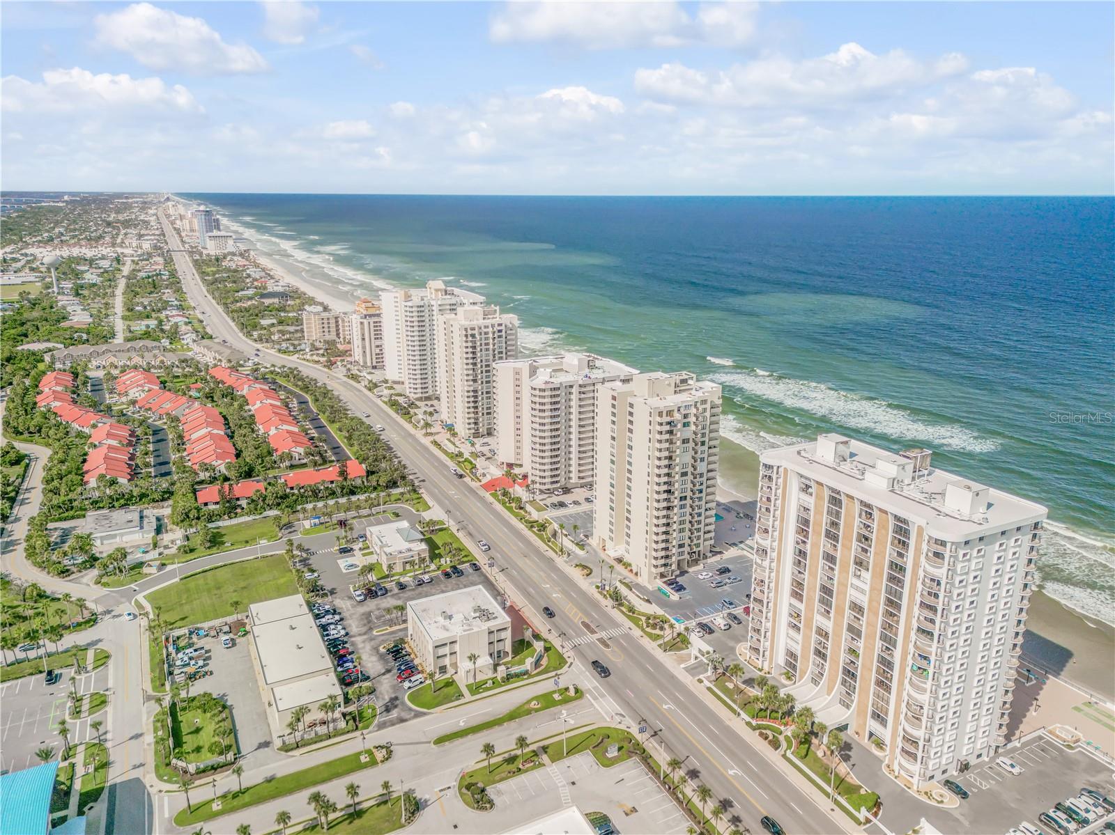OCEAN 01 CONDO - Residential