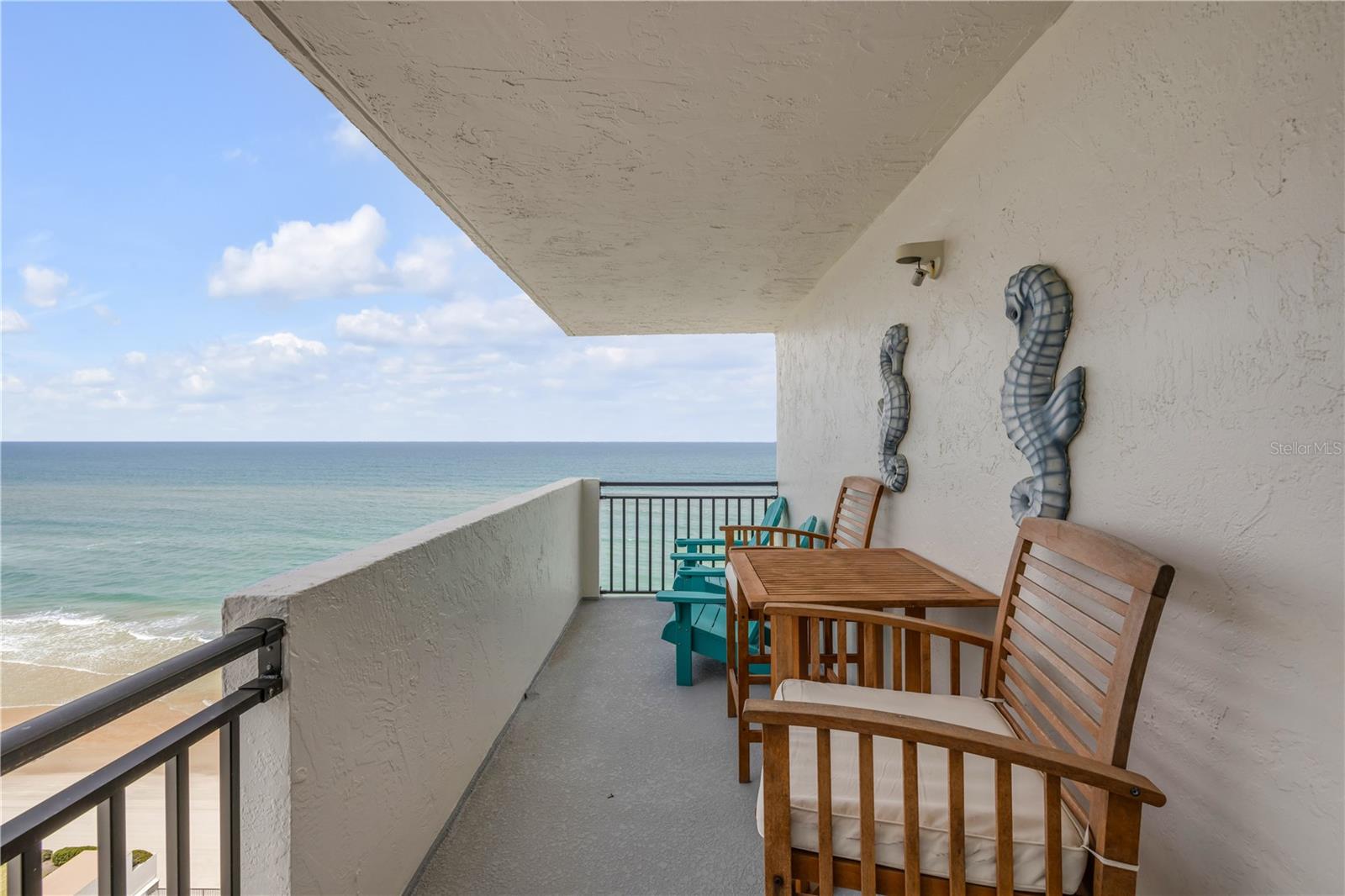 OCEAN 01 CONDO - Residential