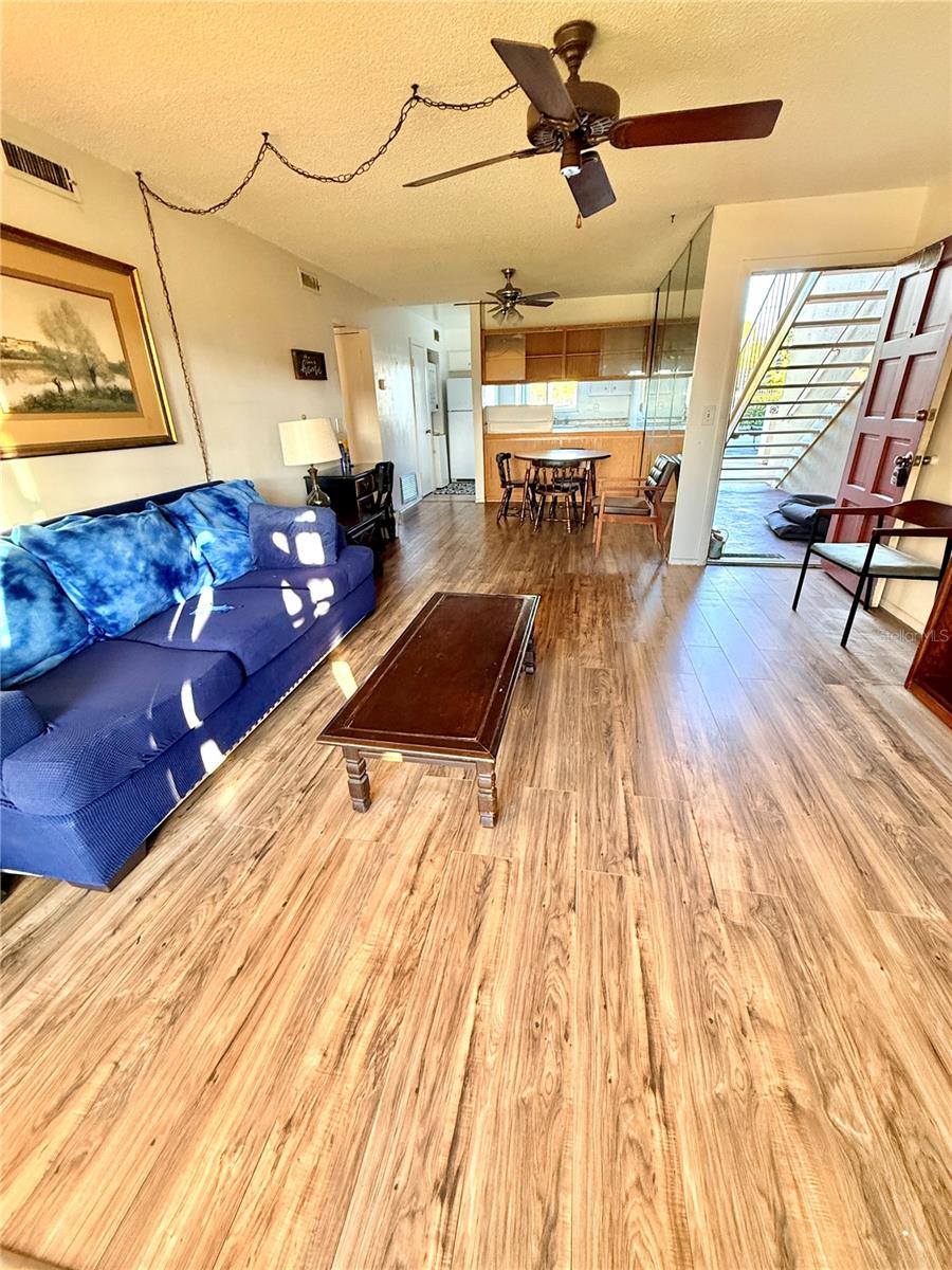 ASHWOOD CONDO - Residential