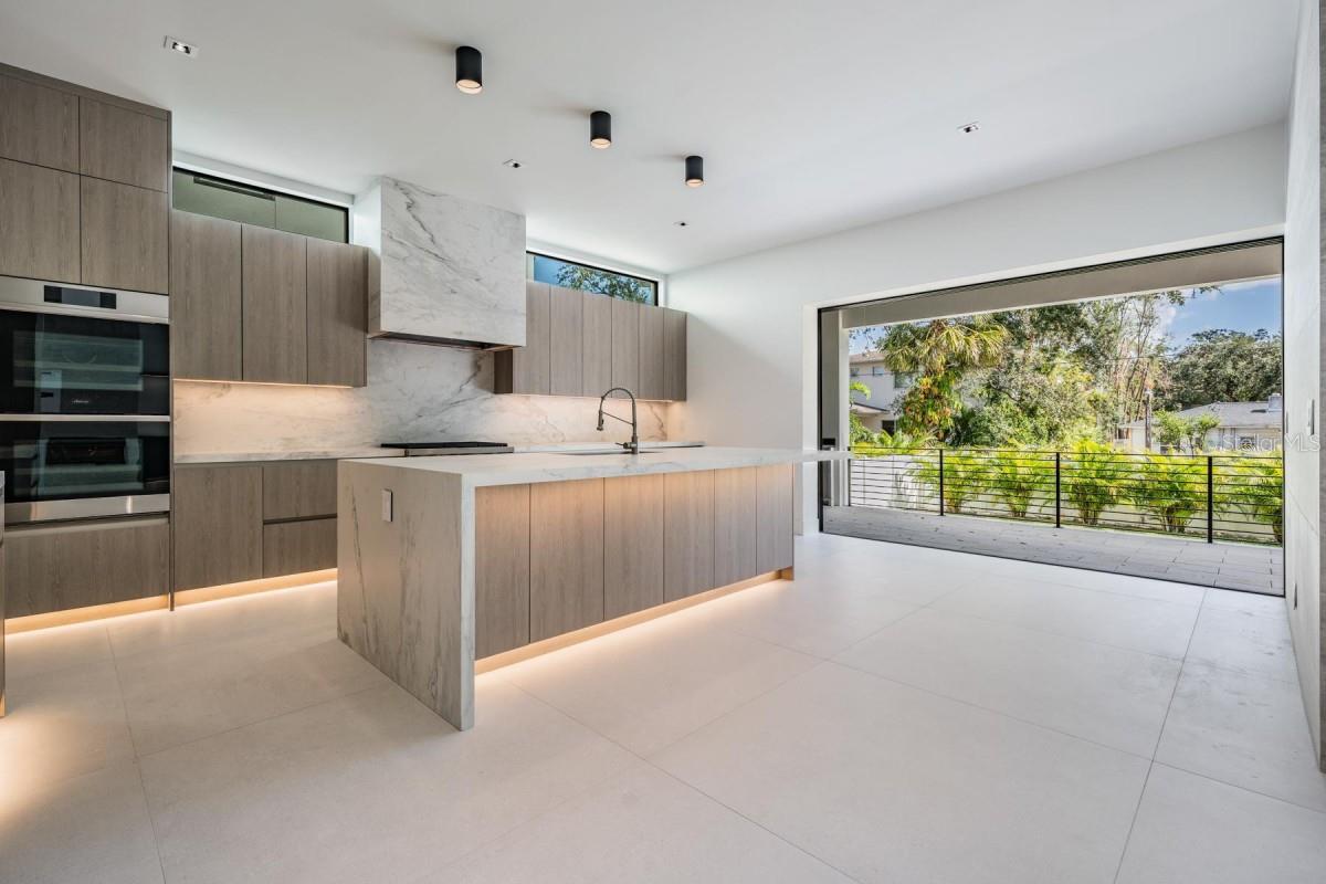 BEACH PARK ANNEX - Residential