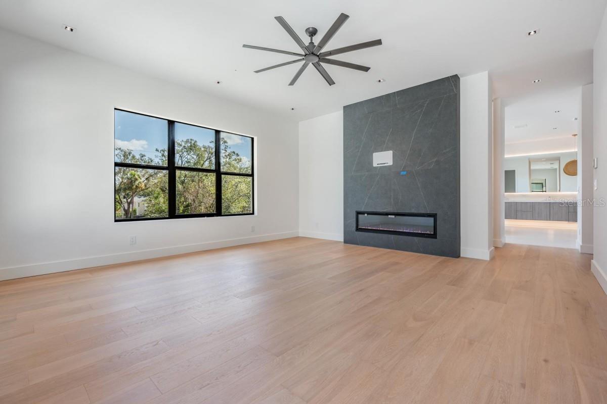 BEACH PARK ANNEX - Residential