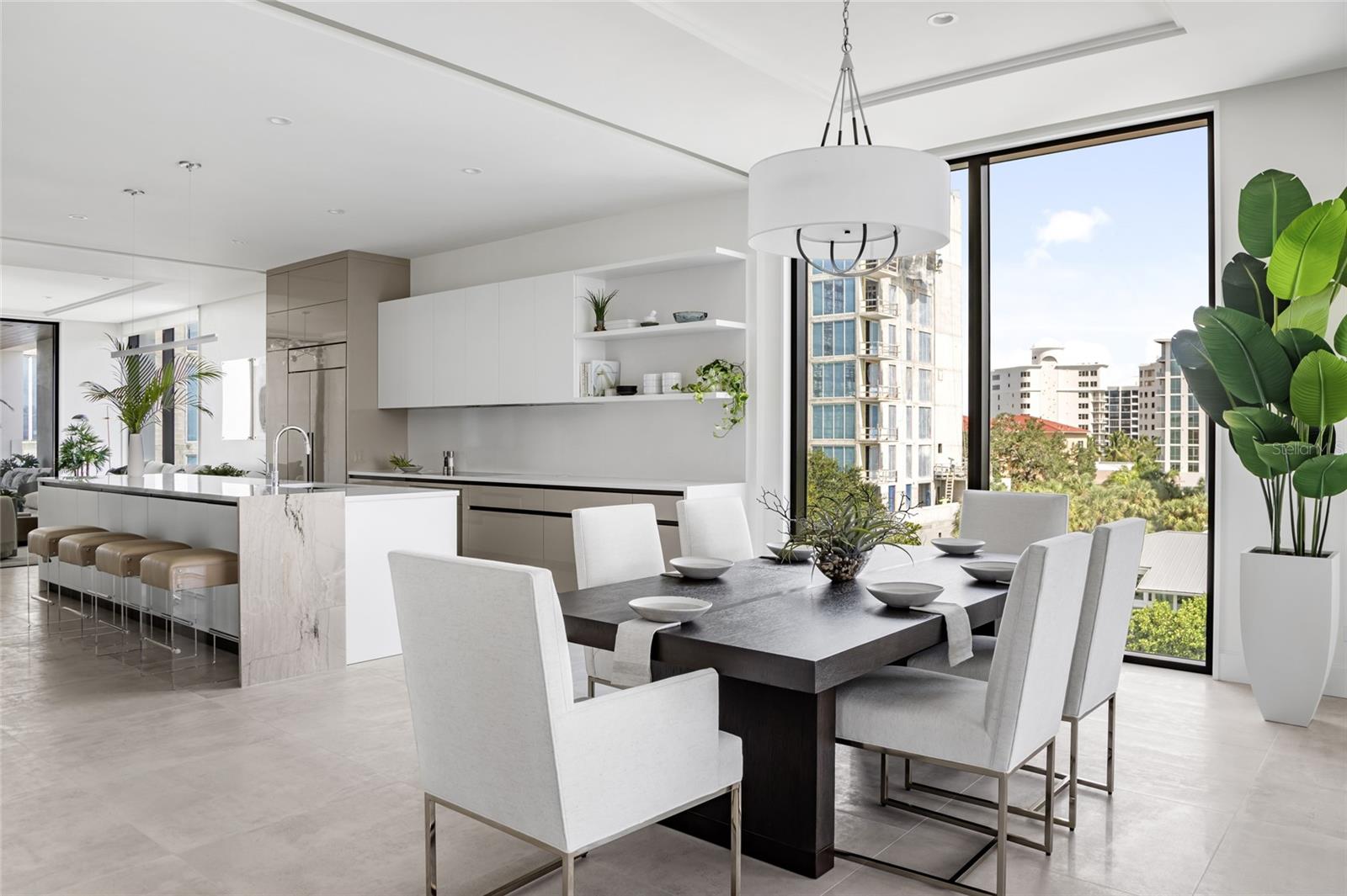 EN POINTE - Residential