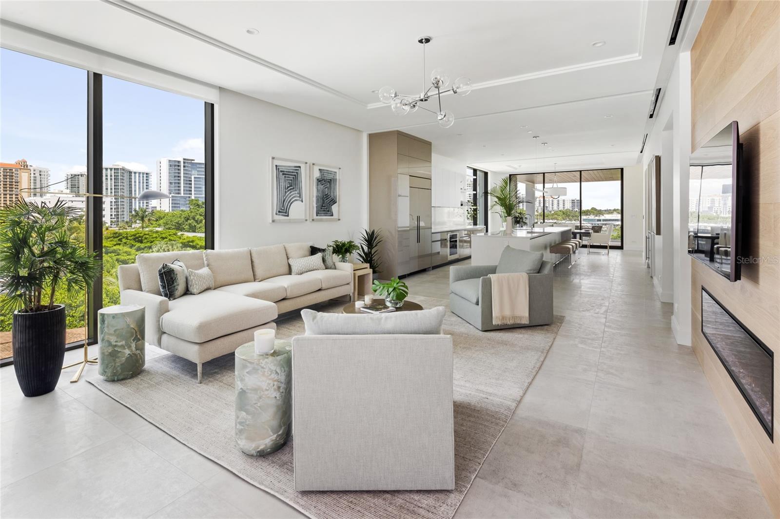 EN POINTE - Residential